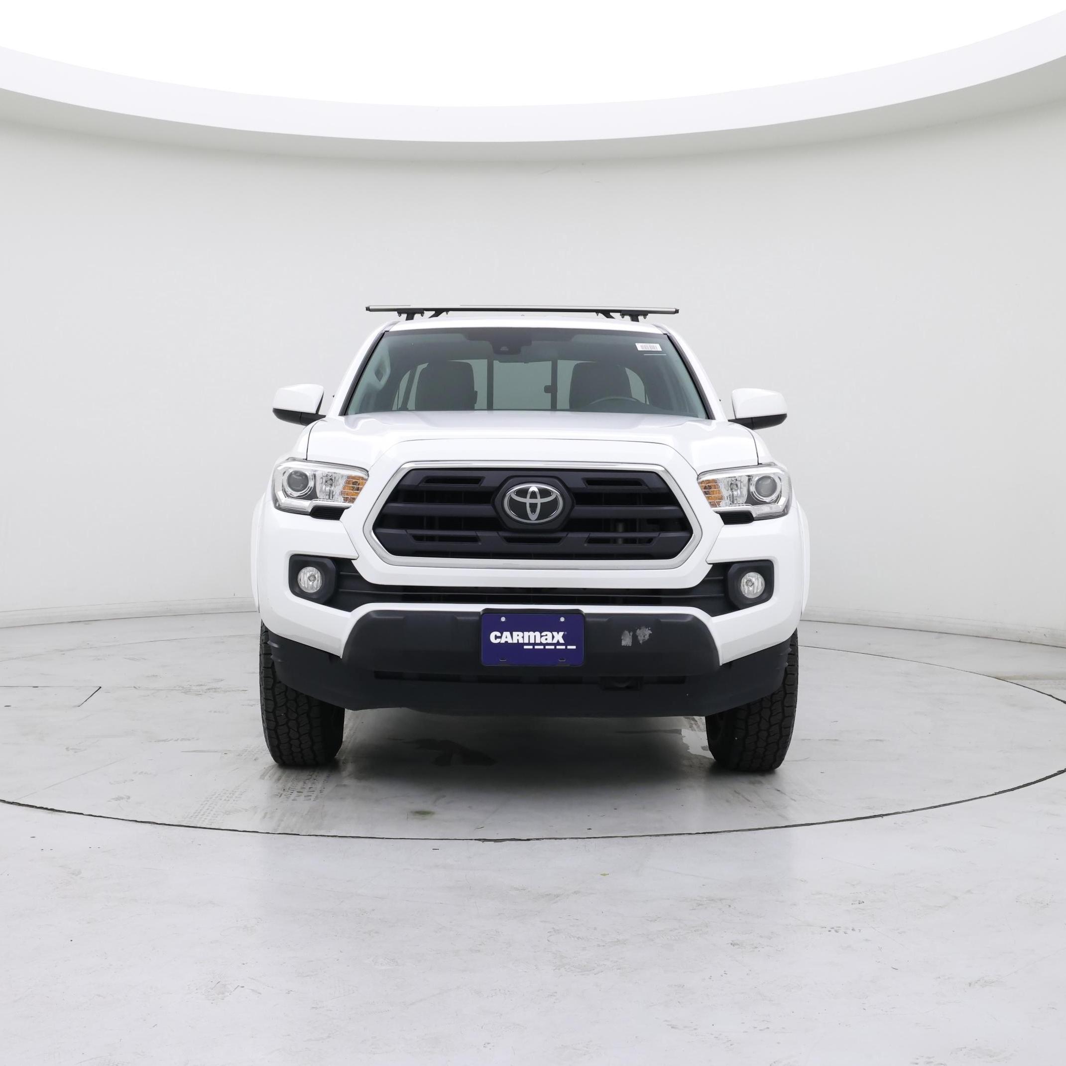 Thumbnail: 2018 Toyota Tacoma - 5