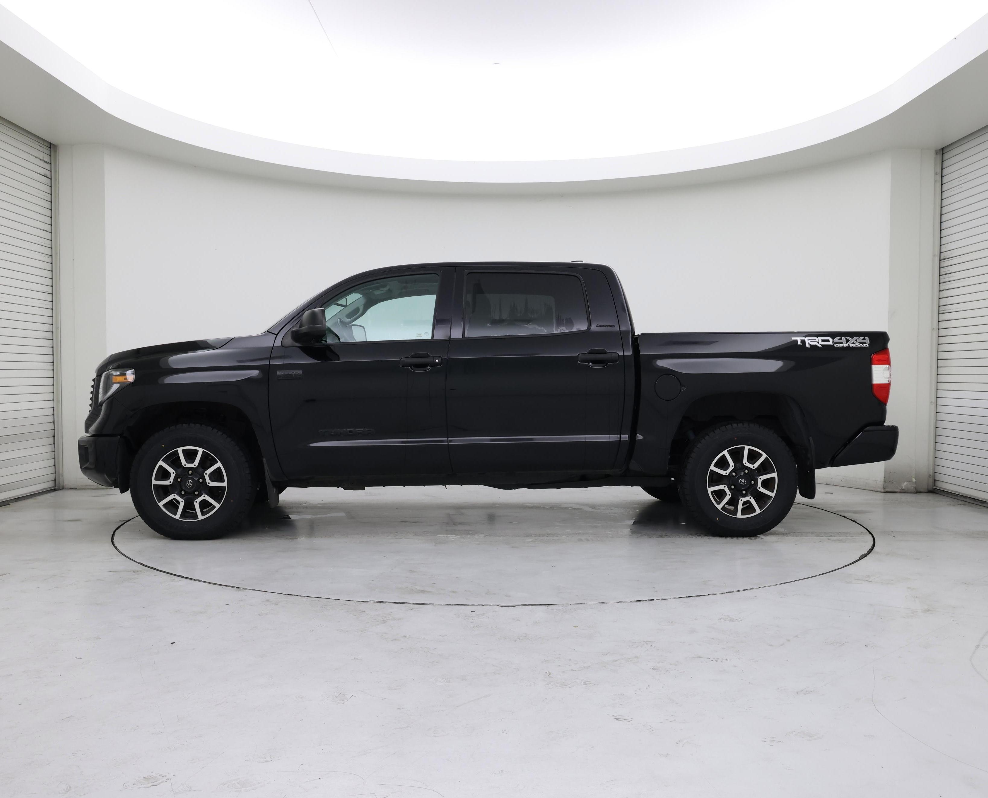 Thumbnail: 2020 Toyota Tundra - 3