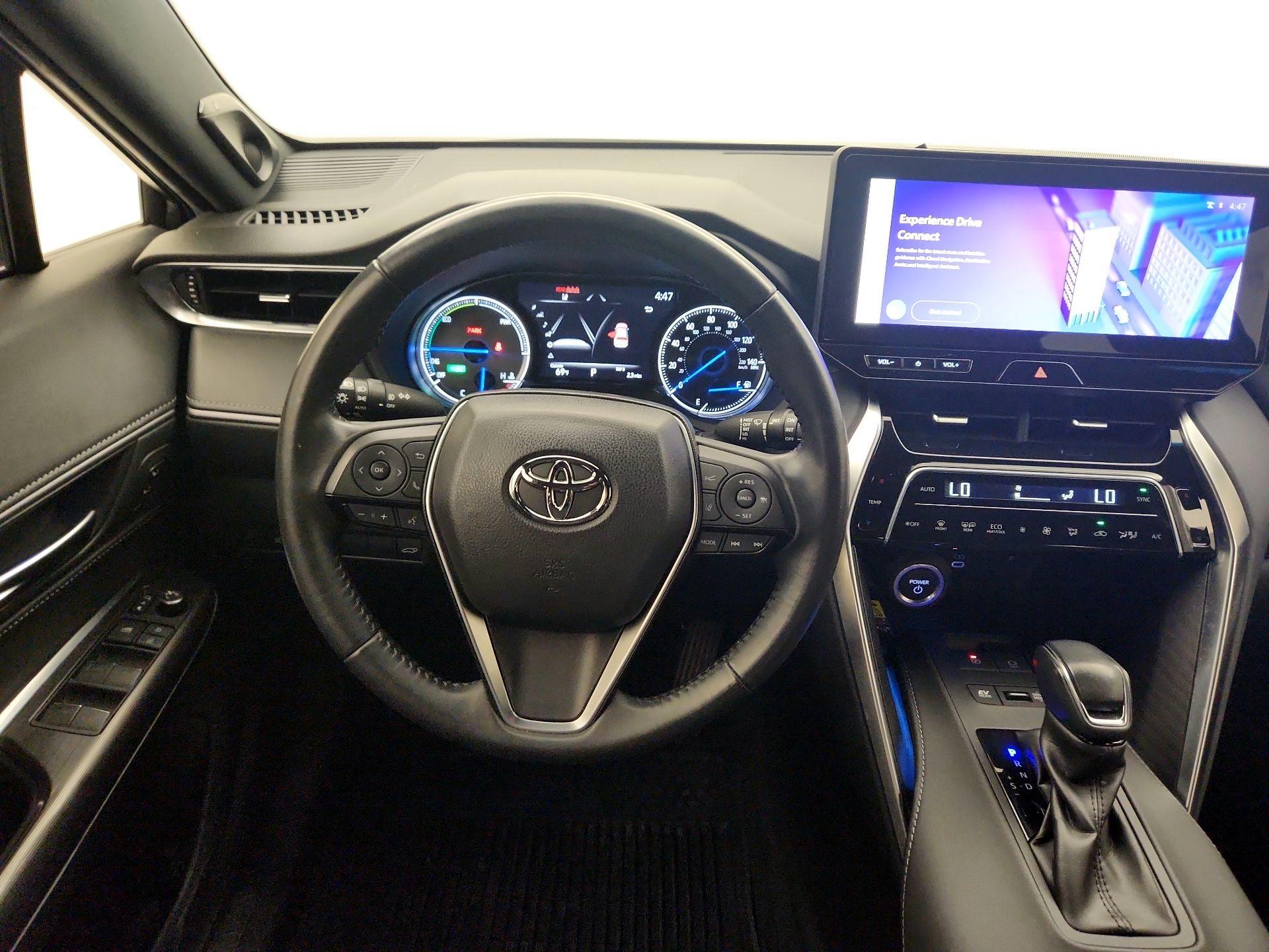 Thumbnail: 2023 Toyota Venza - 10