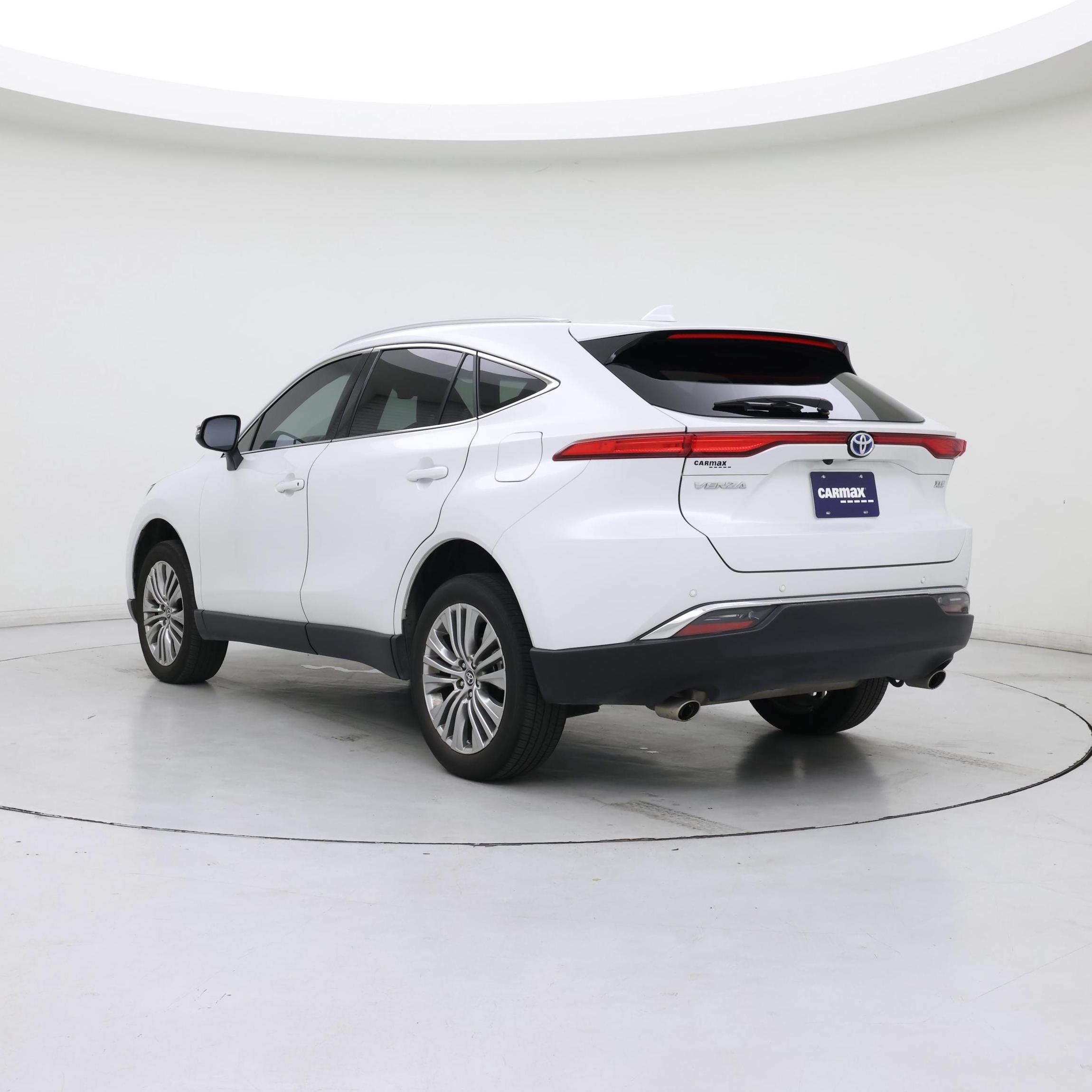 Thumbnail: 2023 Toyota Venza - 2