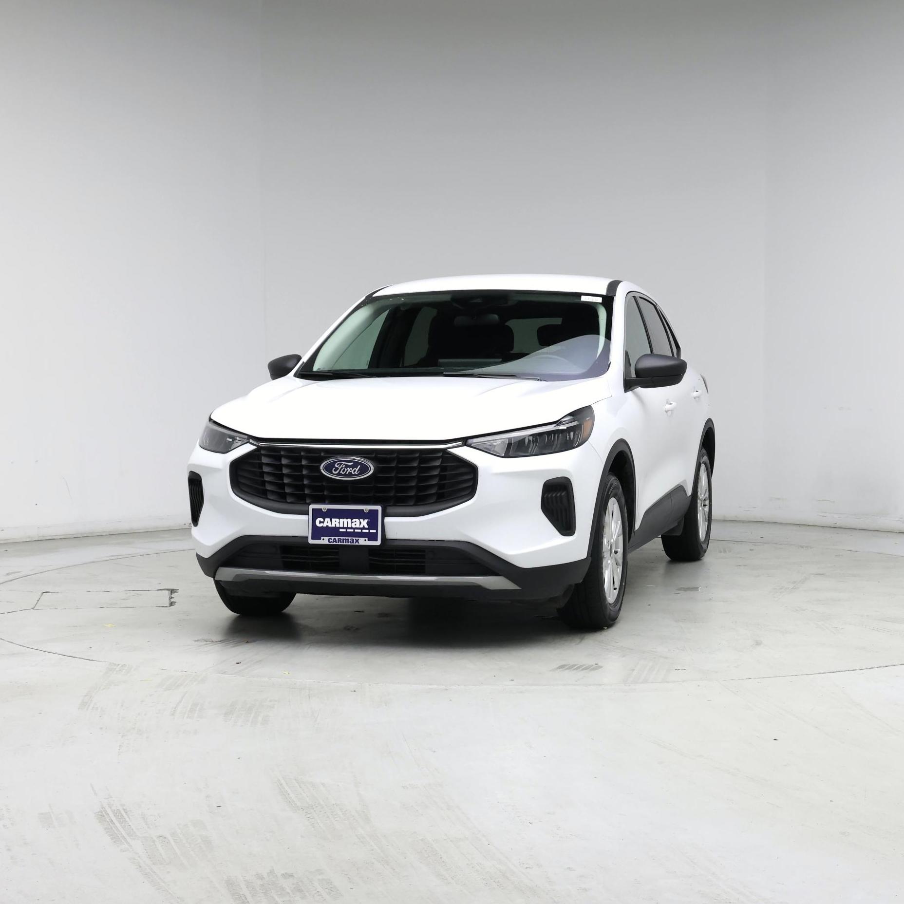 Thumbnail: 2023 Ford Escape - 4