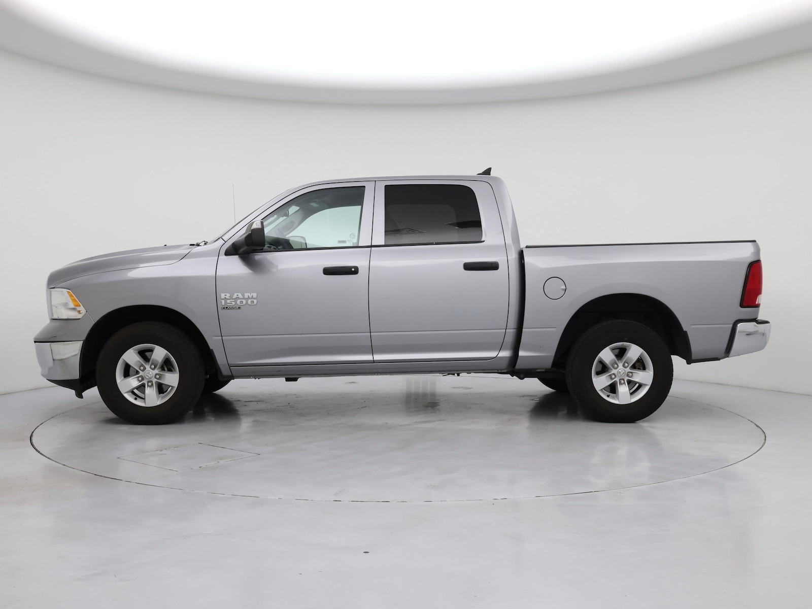 Image of 2023 Ram 1500 Classic SLT