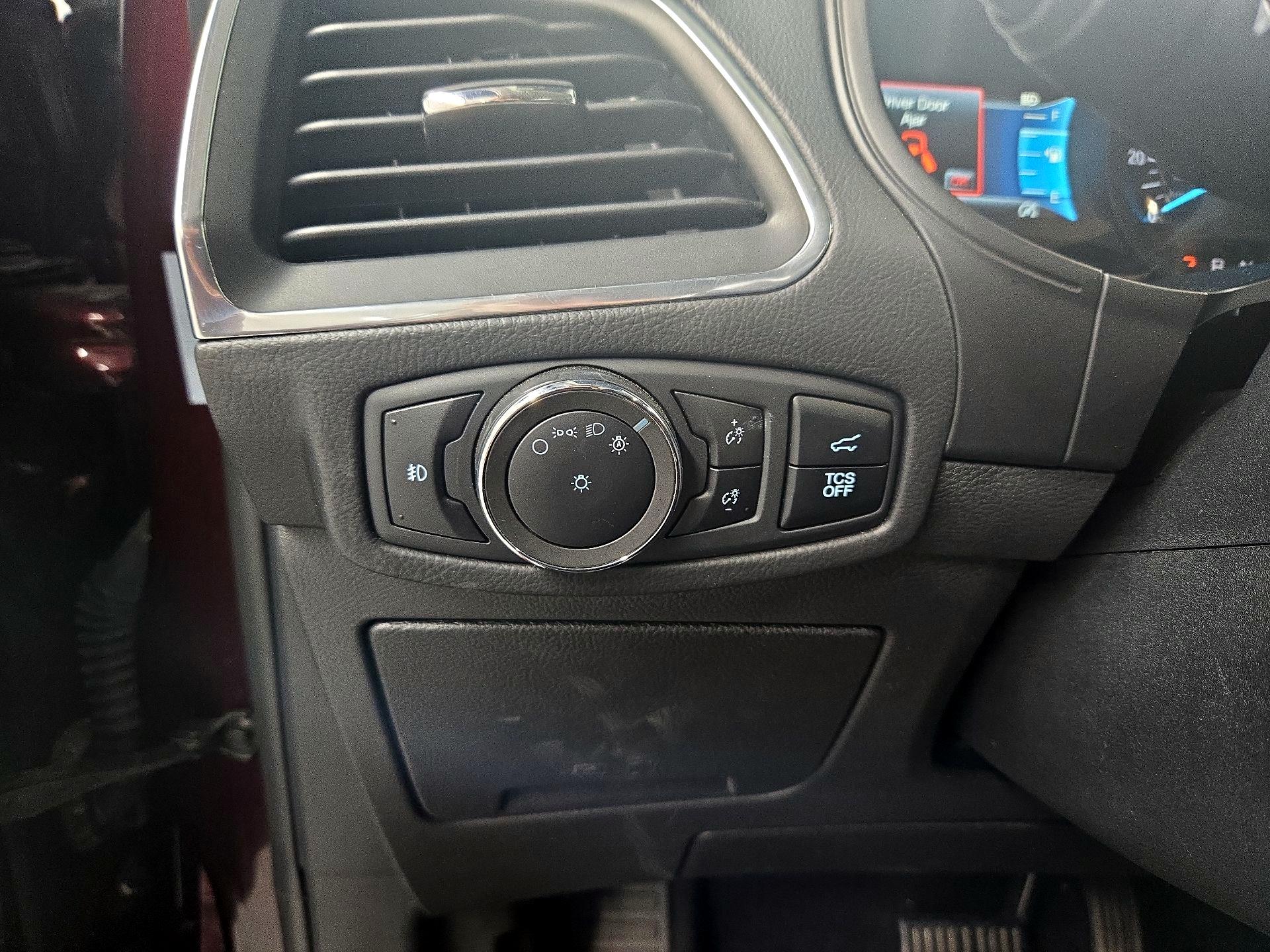 Thumbnail: 2024 Ford Edge - 13