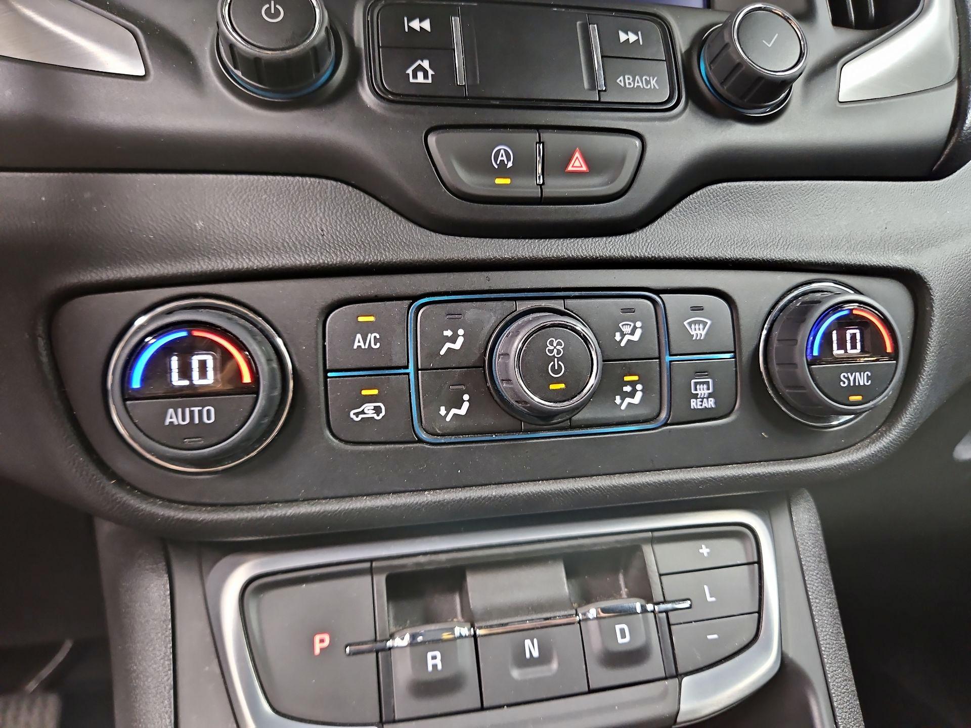 Thumbnail: 2024 GMC Terrain - 16
