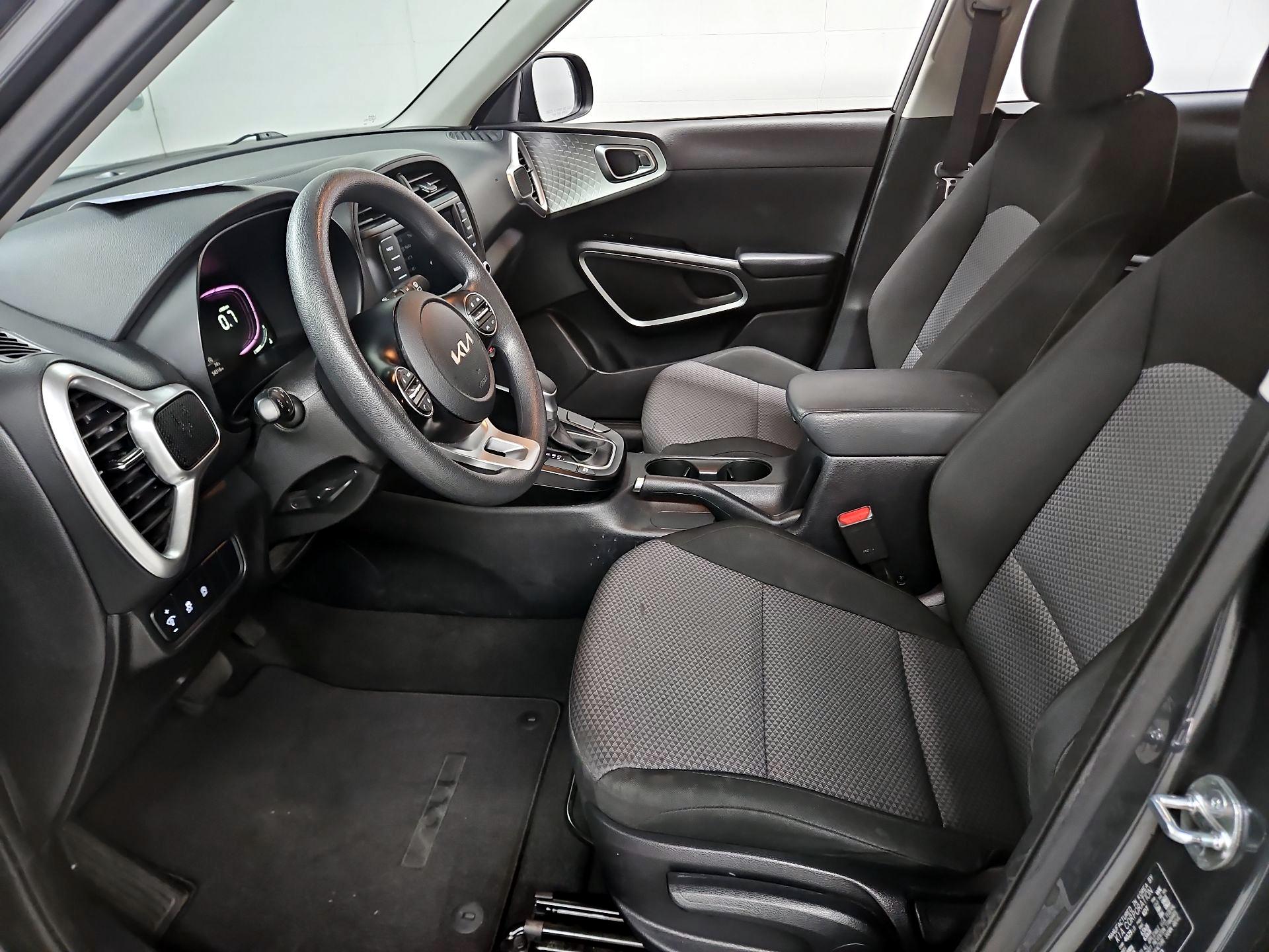 Thumbnail: 2023 Kia Soul - 11