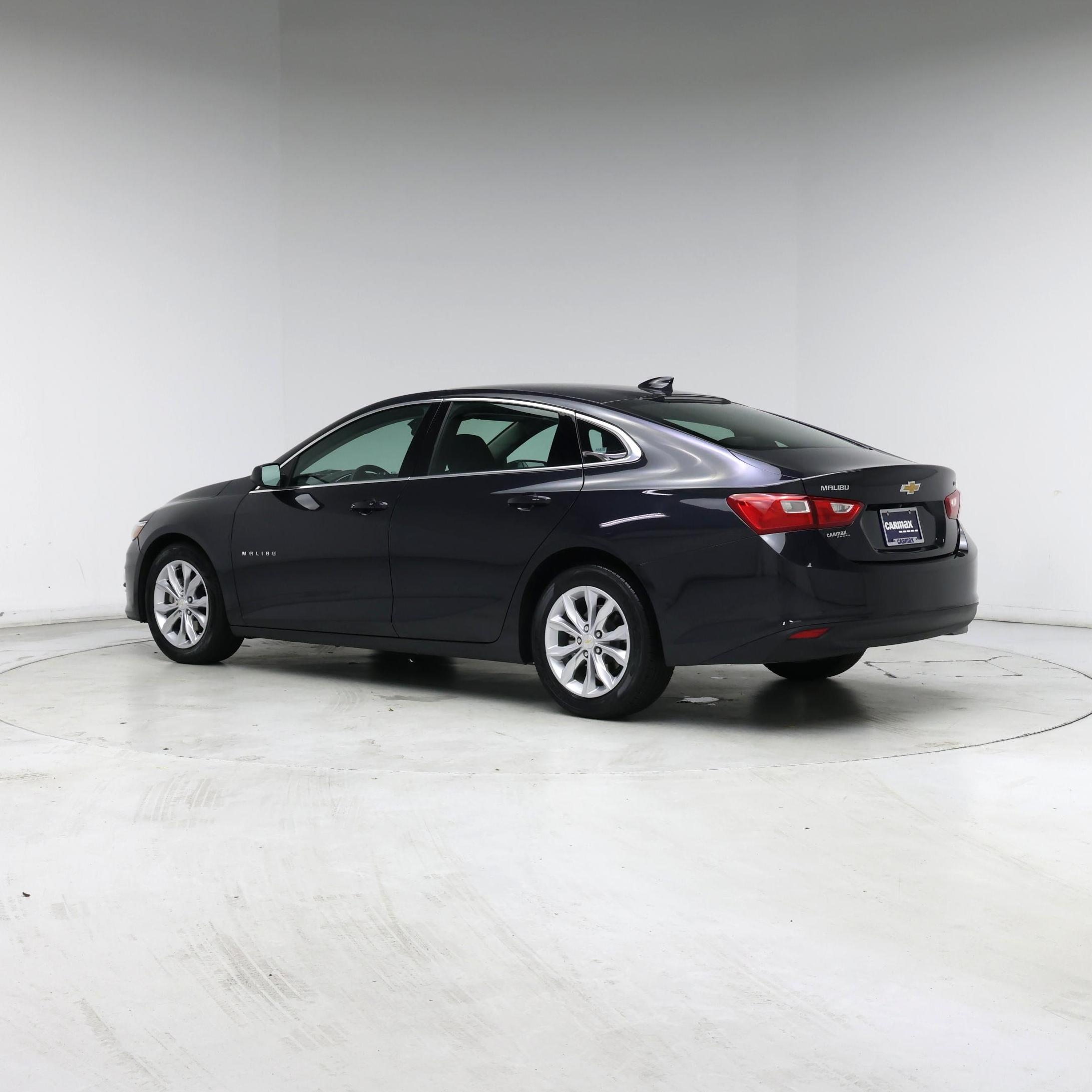 Thumbnail: 2023 Chevrolet Malibu - 2