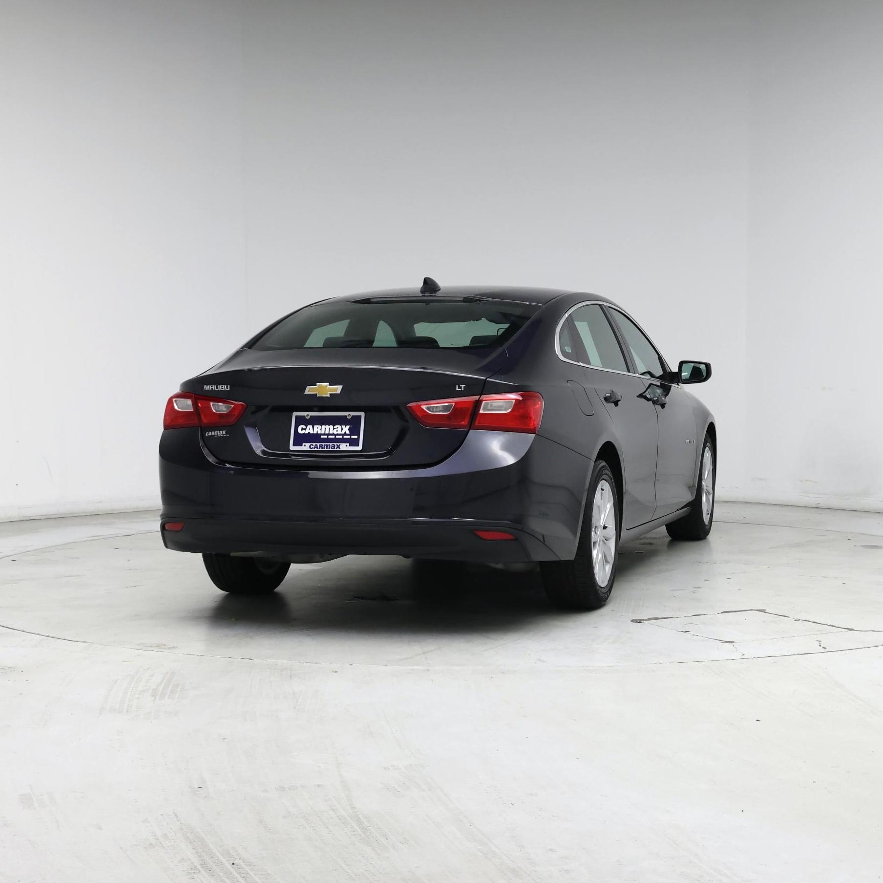 Thumbnail: 2023 Chevrolet Malibu - 8