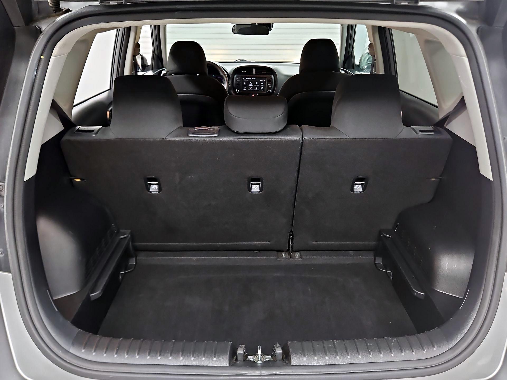Thumbnail: 2023 Kia Soul - 20