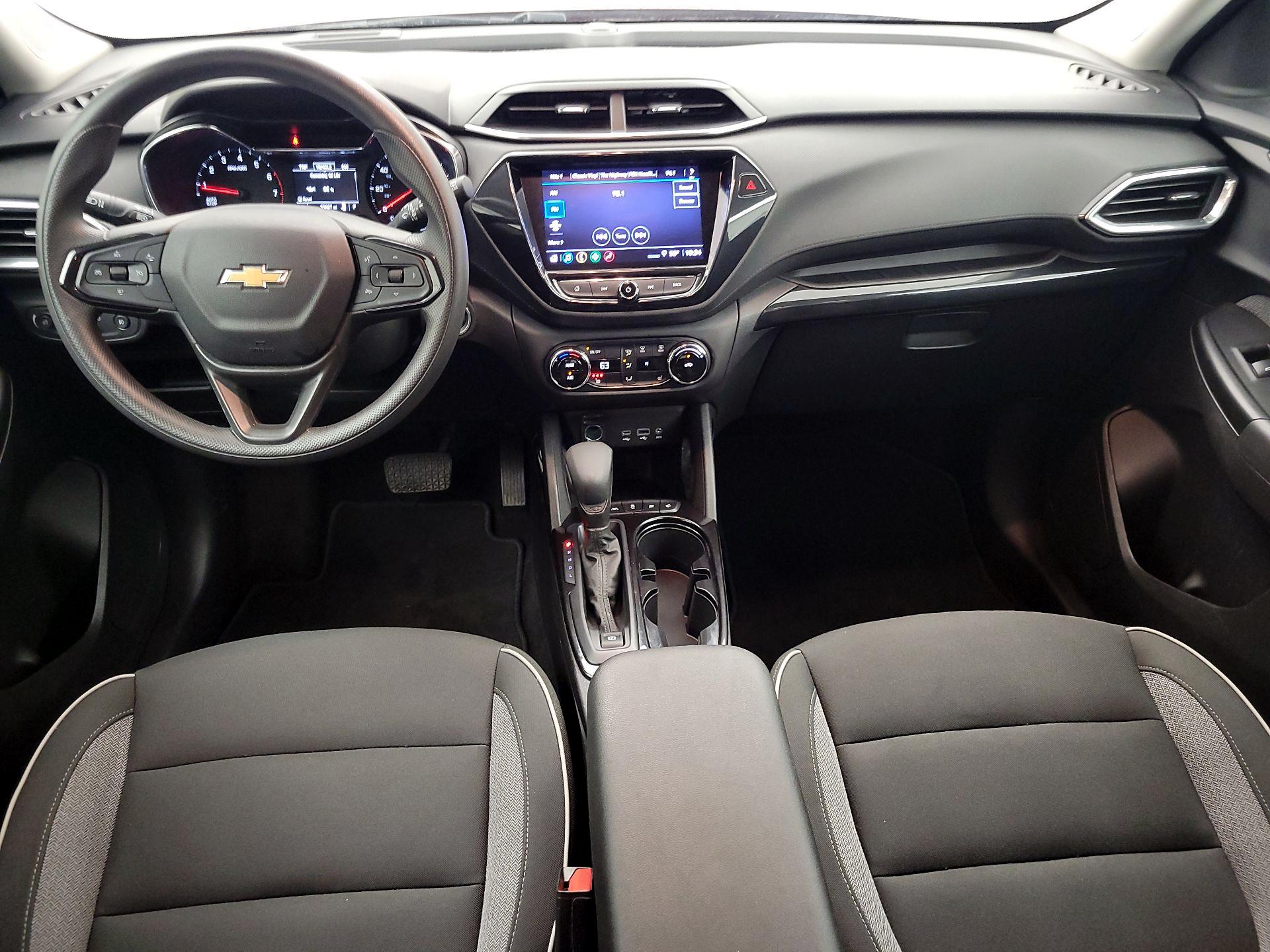 Thumbnail: 2023 Chevrolet TrailBlazer - 9