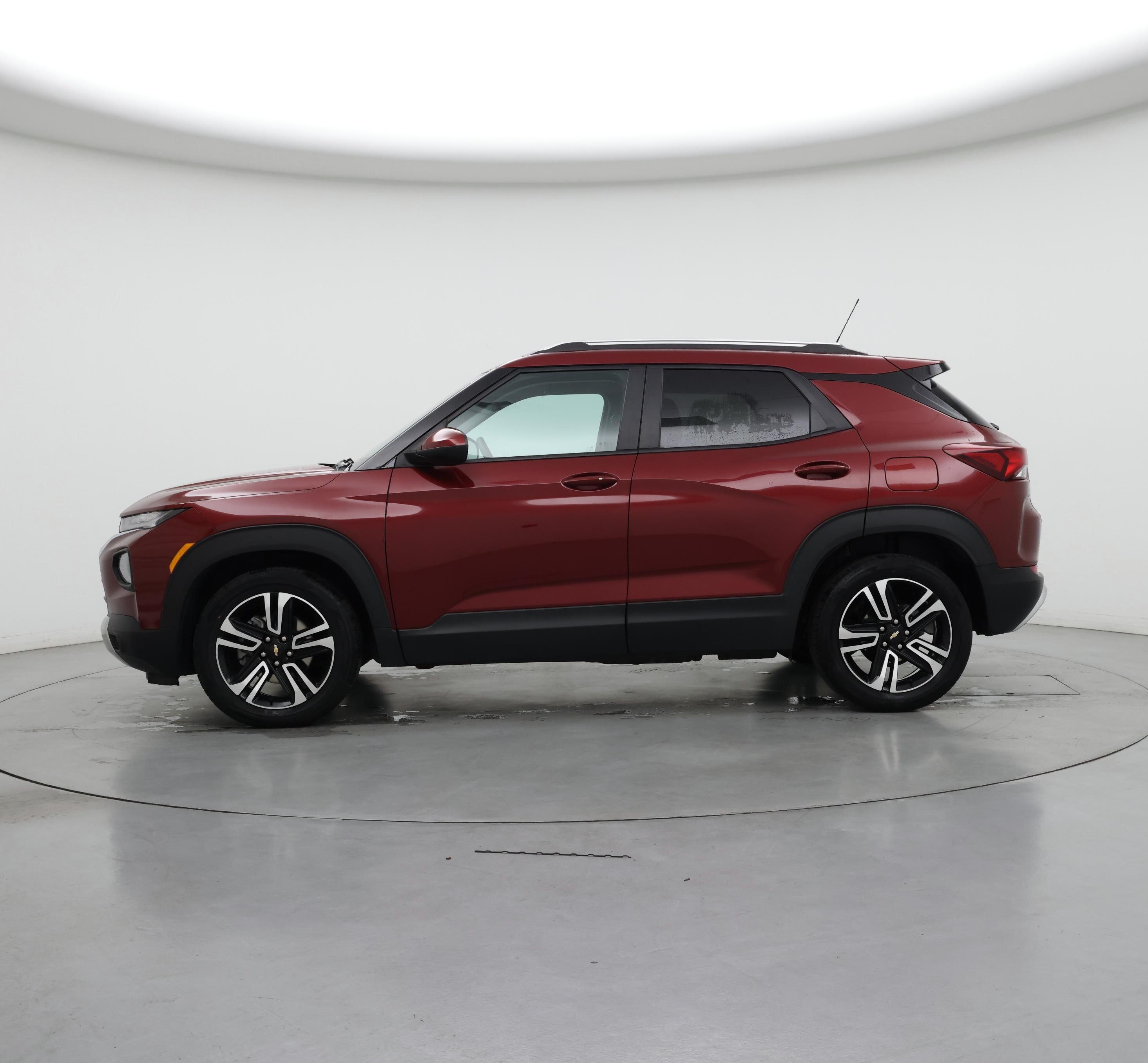 Thumbnail: 2023 Chevrolet TrailBlazer - 3