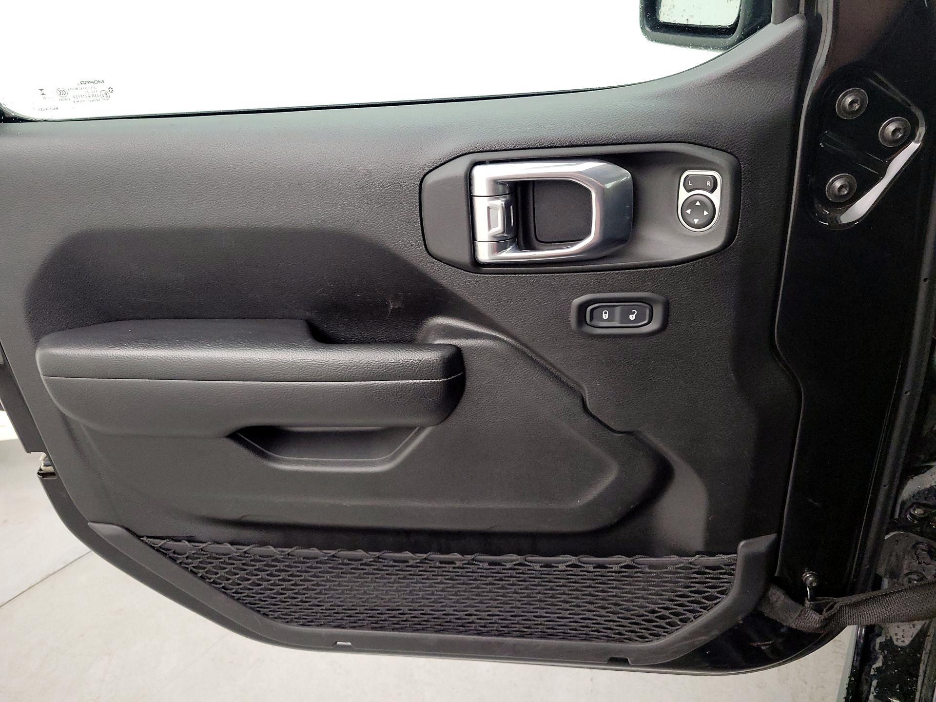 Thumbnail: 2023 Jeep Wrangler - 12