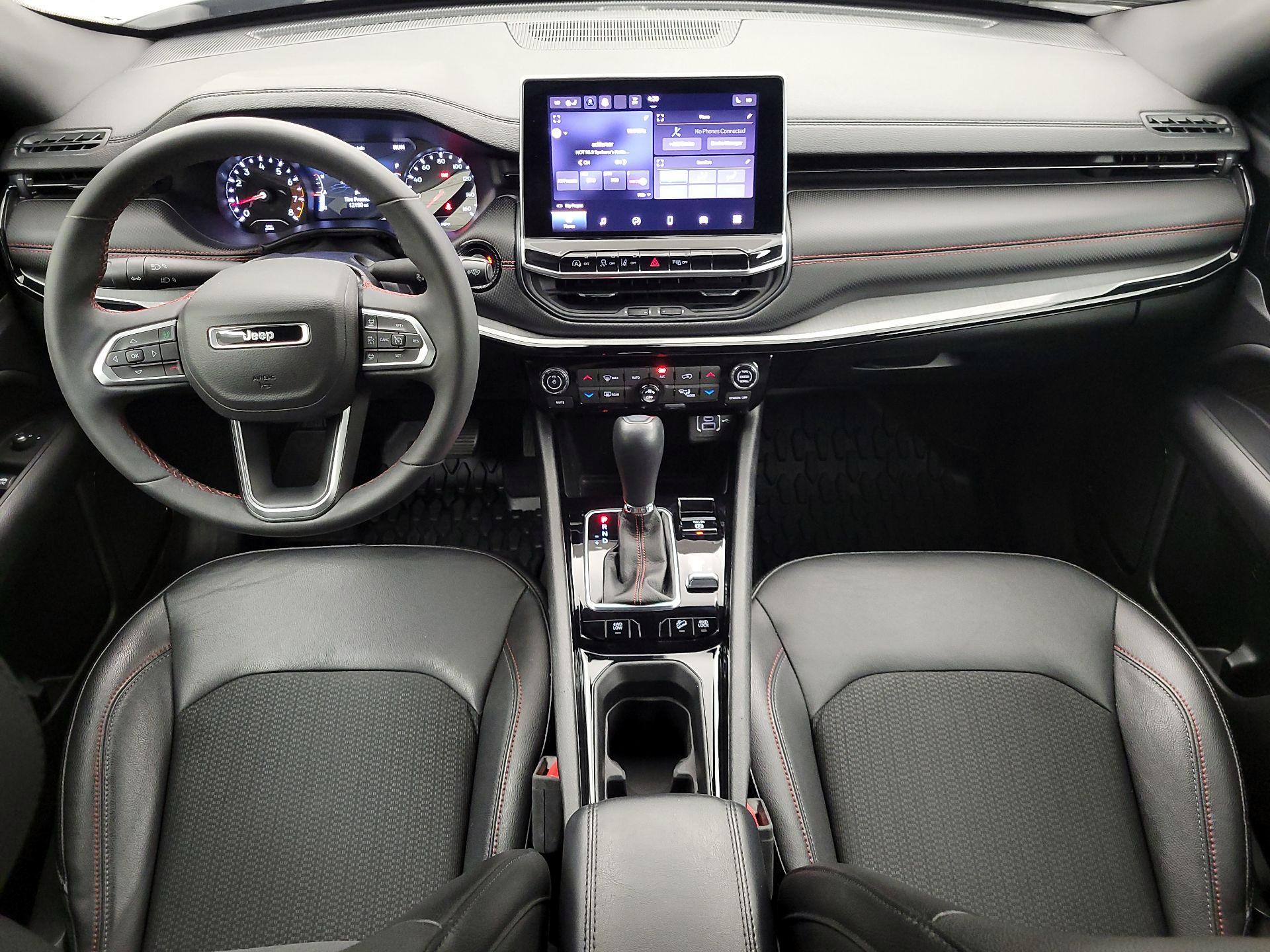 Thumbnail: 2023 Jeep Compass - 9