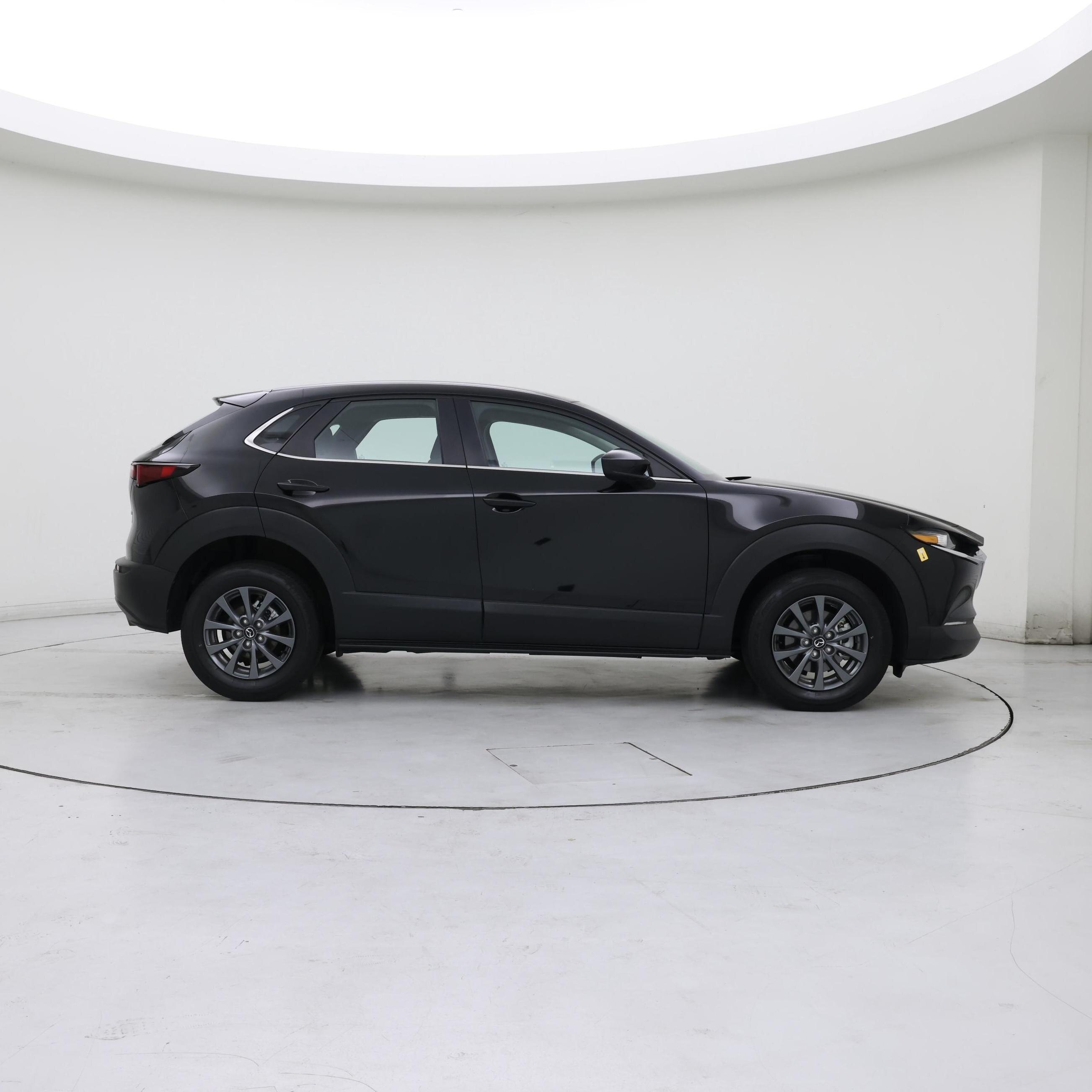 Thumbnail: 2022 Mazda CX-30 - 7