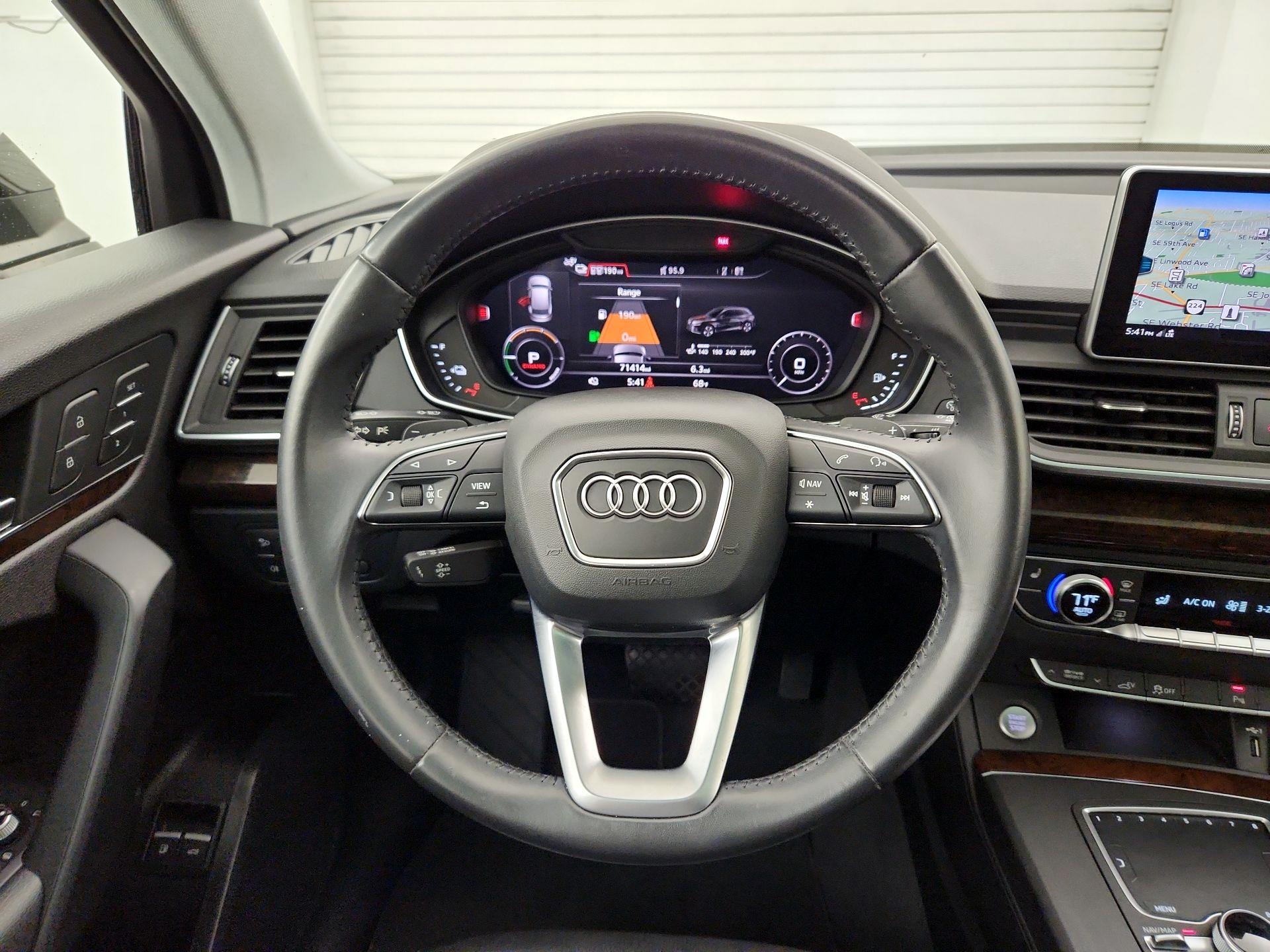 Thumbnail: 2020 Audi Q5 - 10