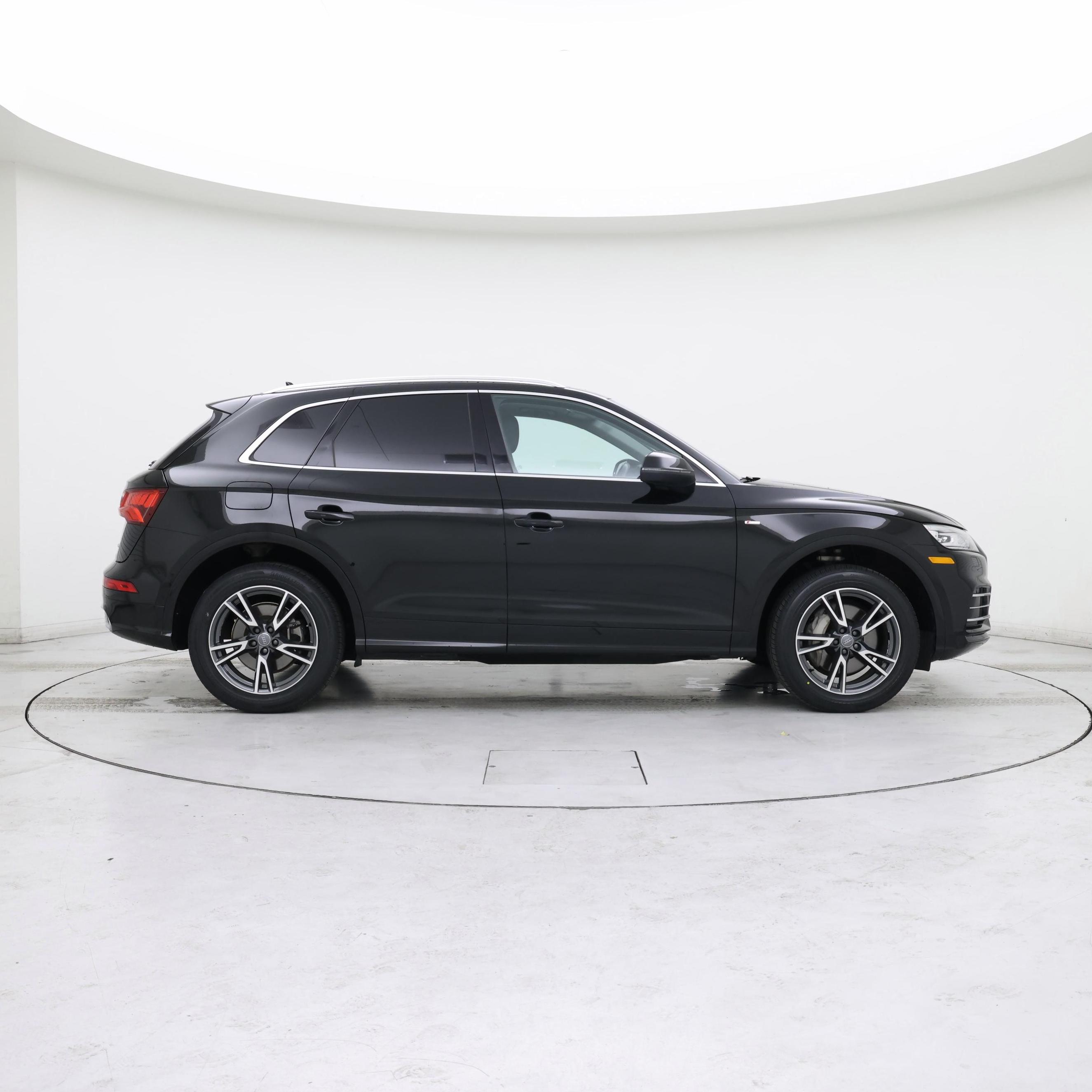 Thumbnail: 2020 Audi Q5 - 7