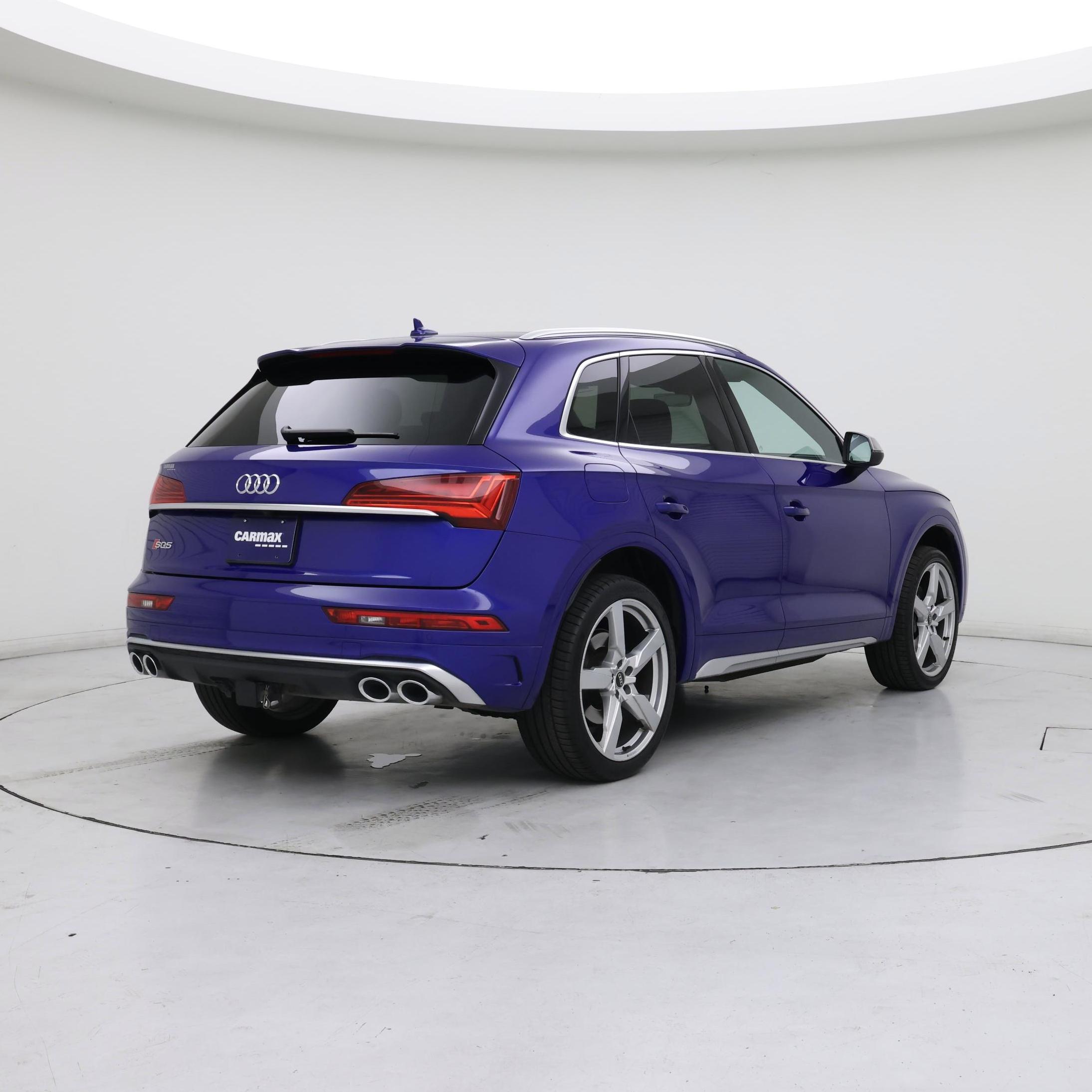 Thumbnail: 2022 Audi SQ5 - 8