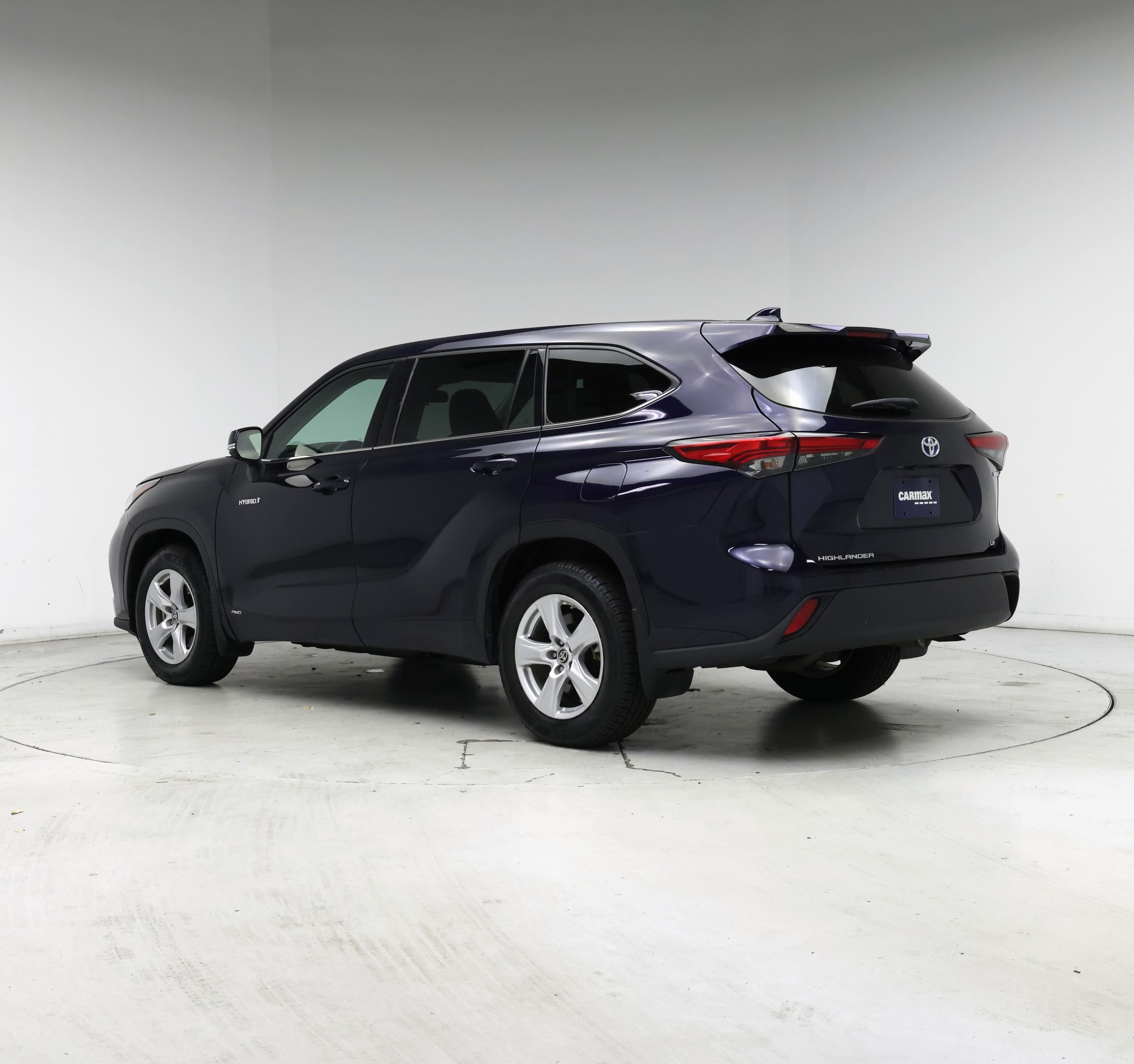 Thumbnail: 2021 Toyota Highlander - 2