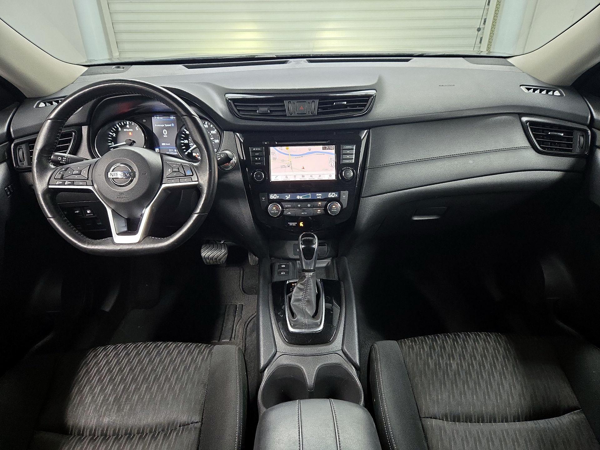 Thumbnail: 2020 Nissan Rogue - 9