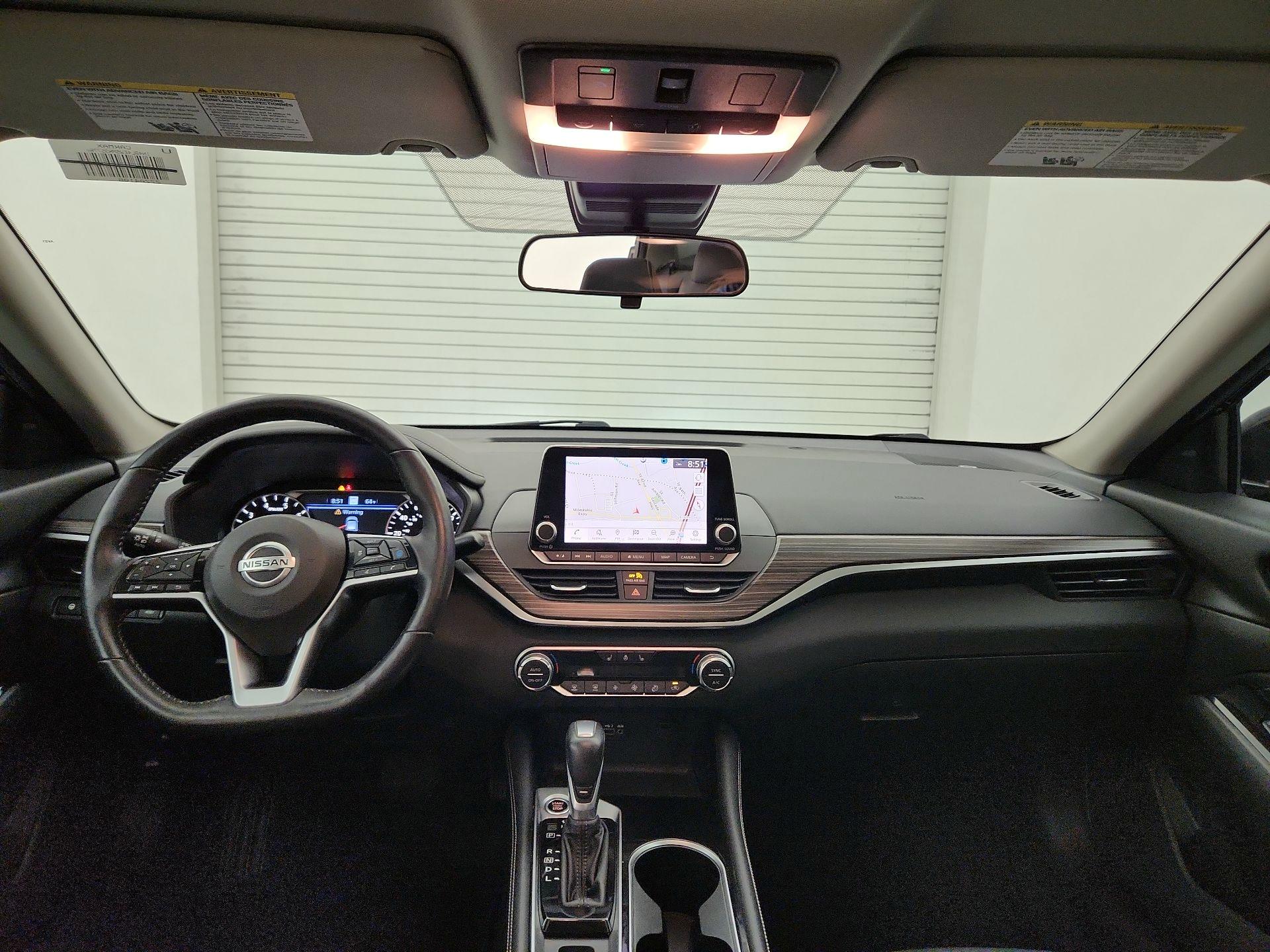Thumbnail: 2021 Nissan Altima - 9
