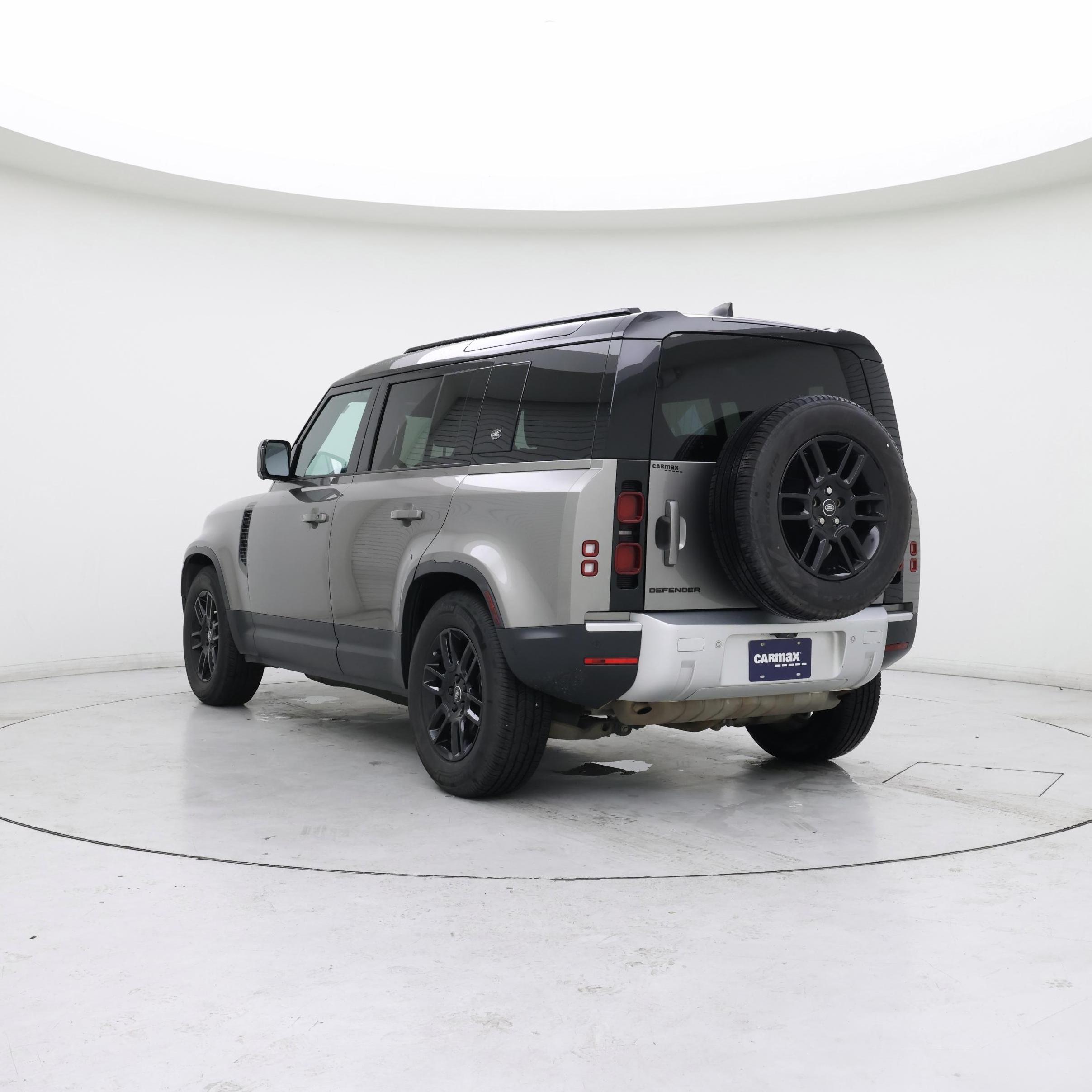 Thumbnail: 2023 Land Rover Defender - 2