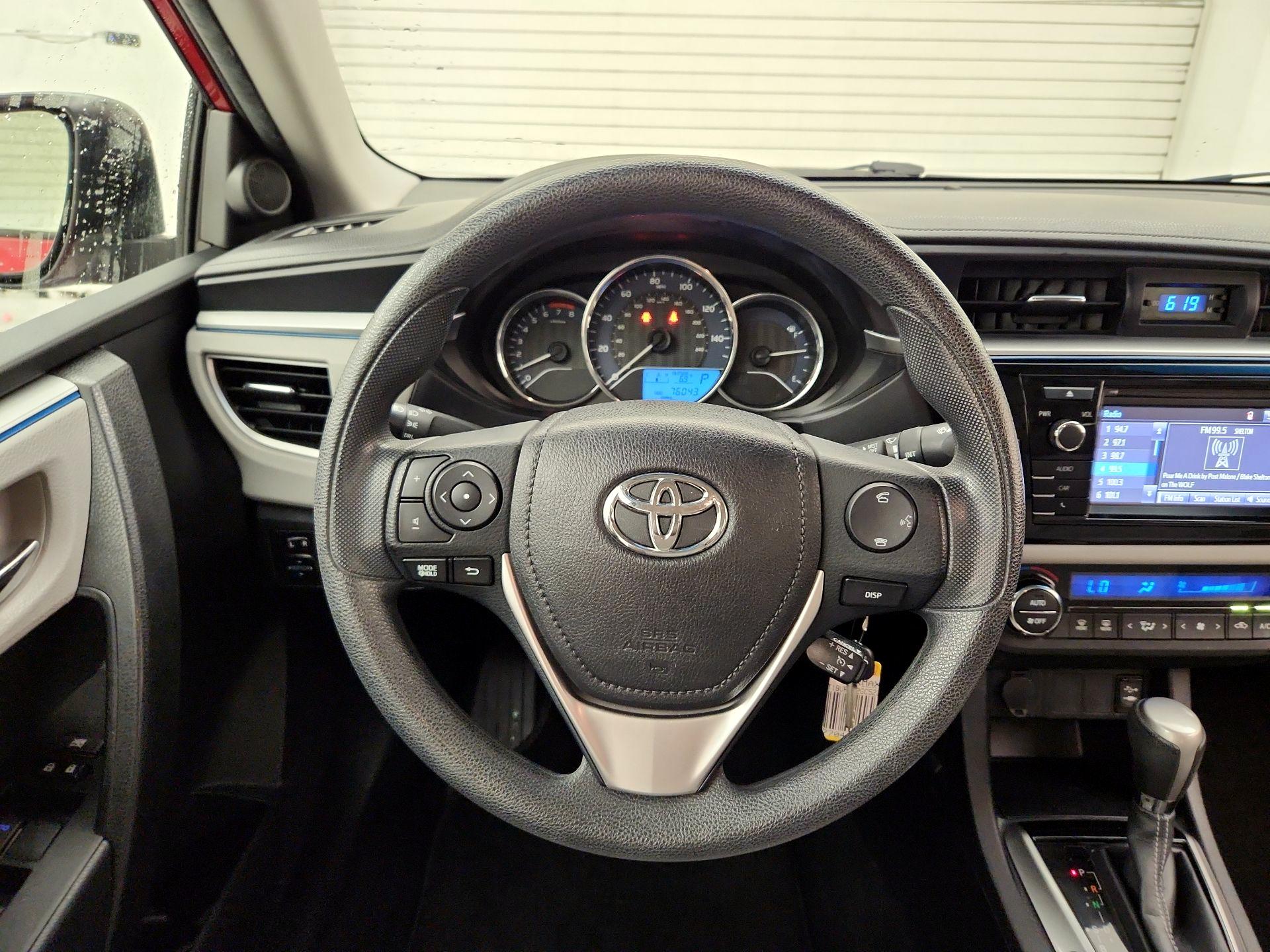 Thumbnail: 2016 Toyota Corolla - 10
