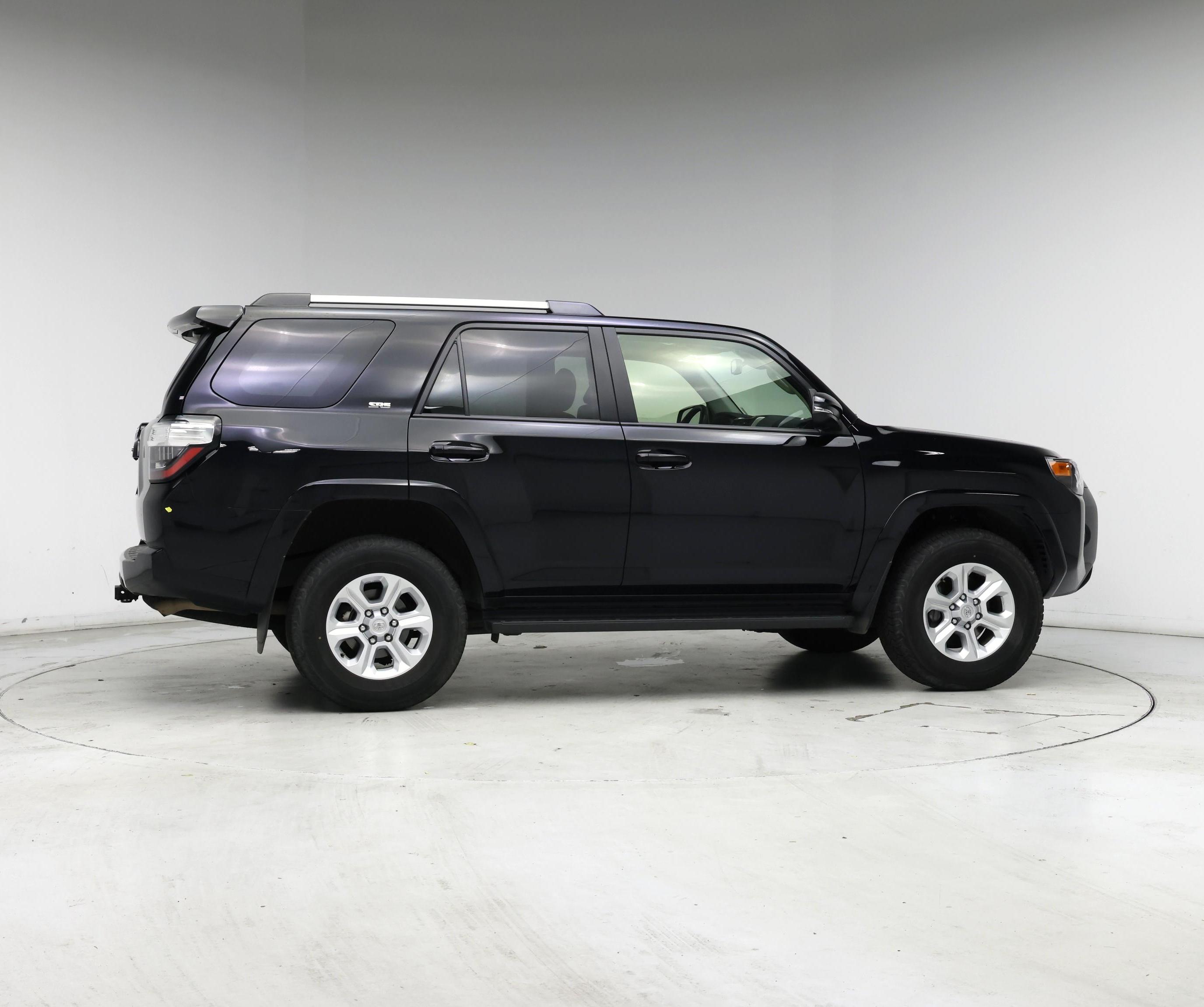 Thumbnail: 2024 Toyota 4Runner - 7