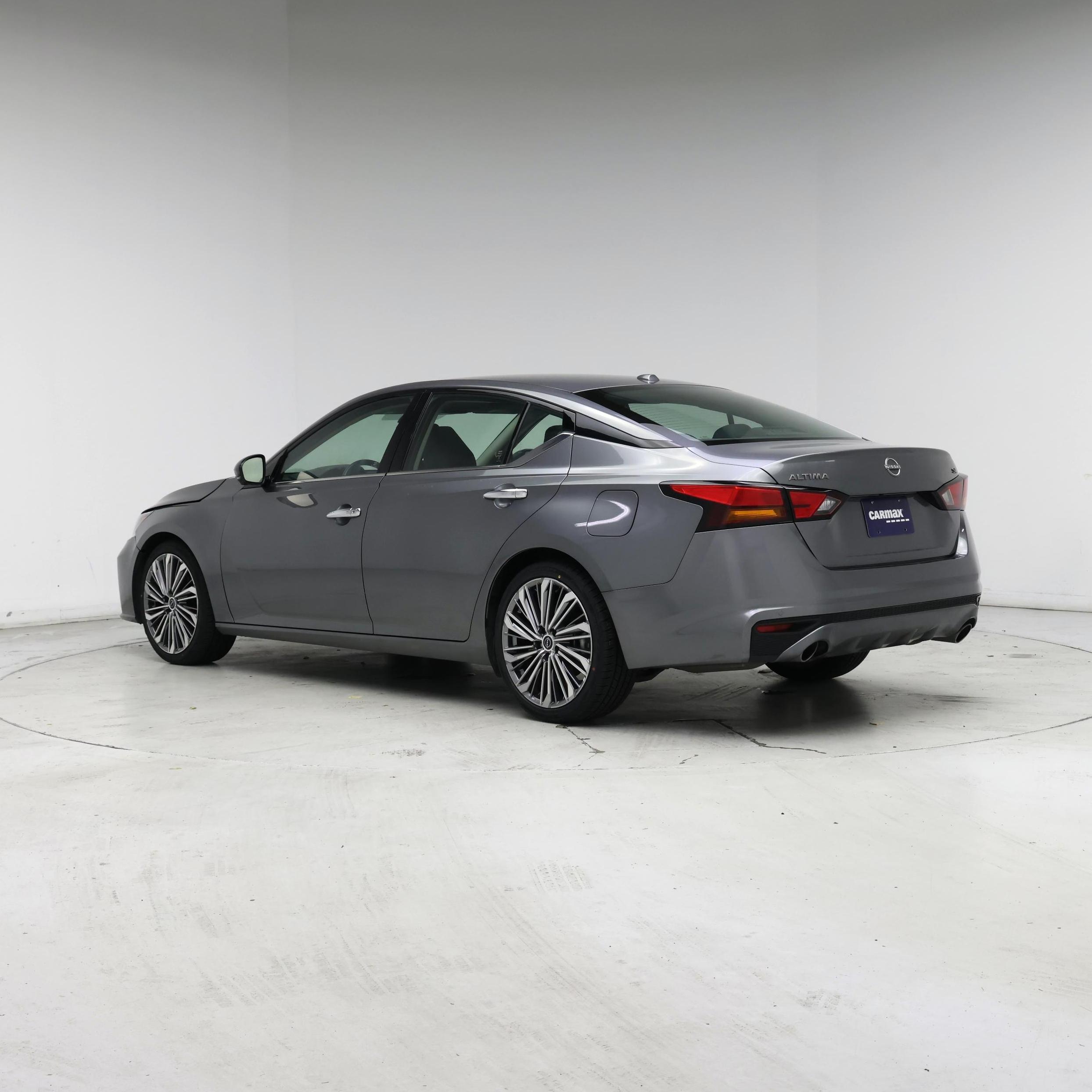 Thumbnail: 2023 Nissan Altima - 2