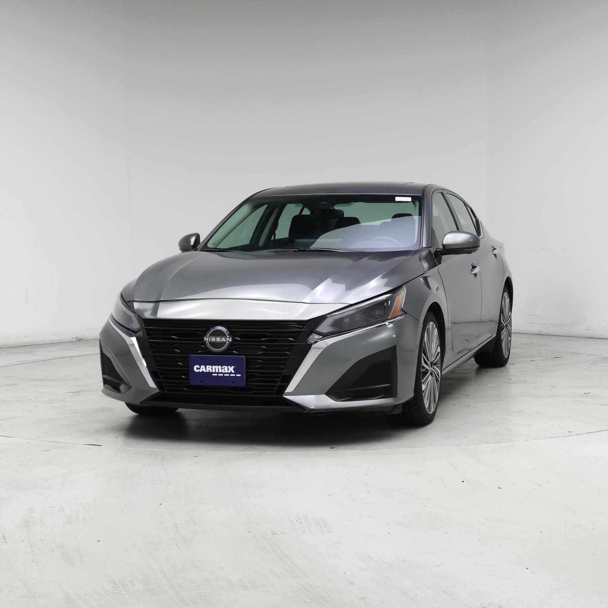 Thumbnail: 2023 Nissan Altima - 4