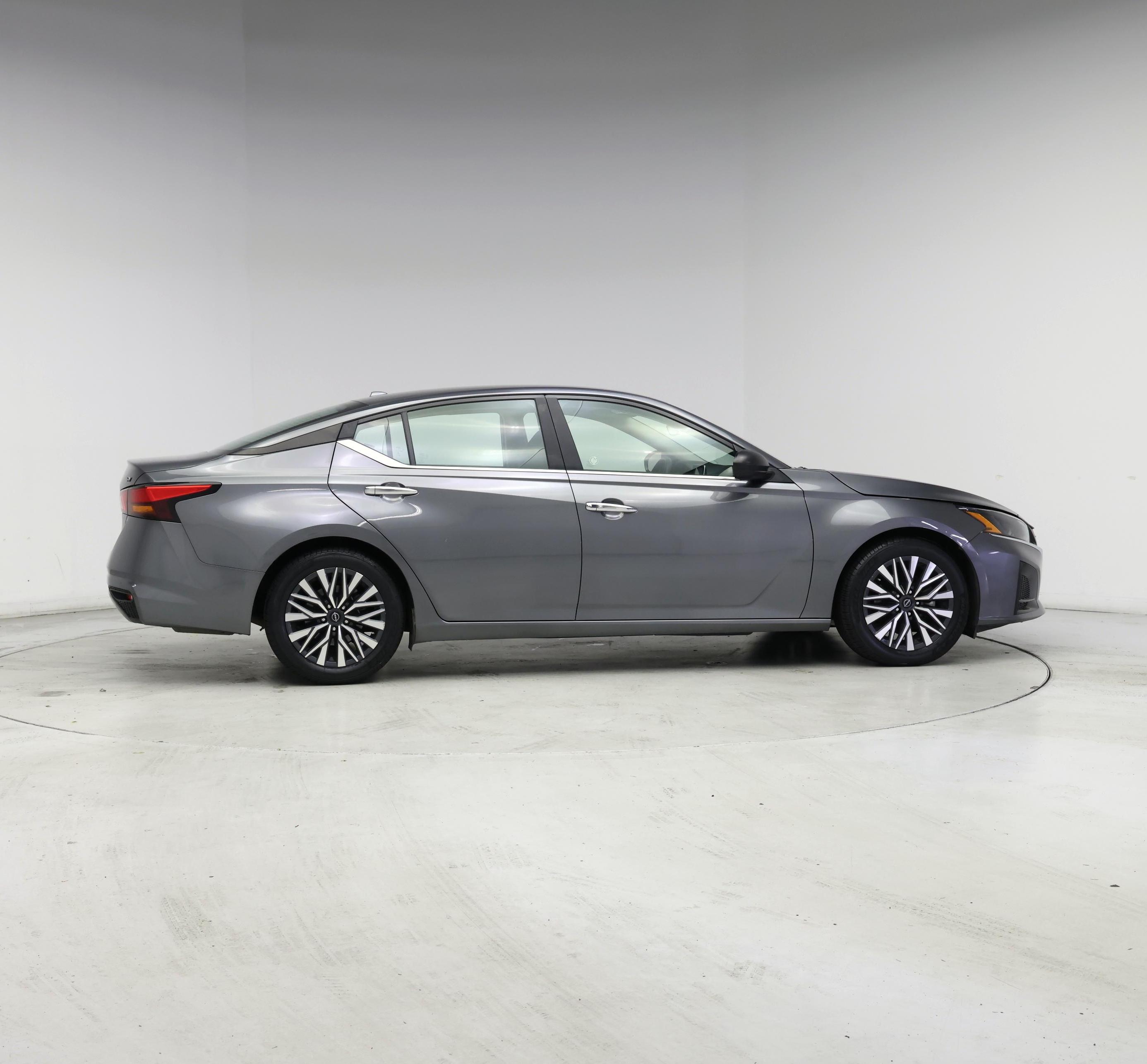Thumbnail: 2024 Nissan Altima - 7