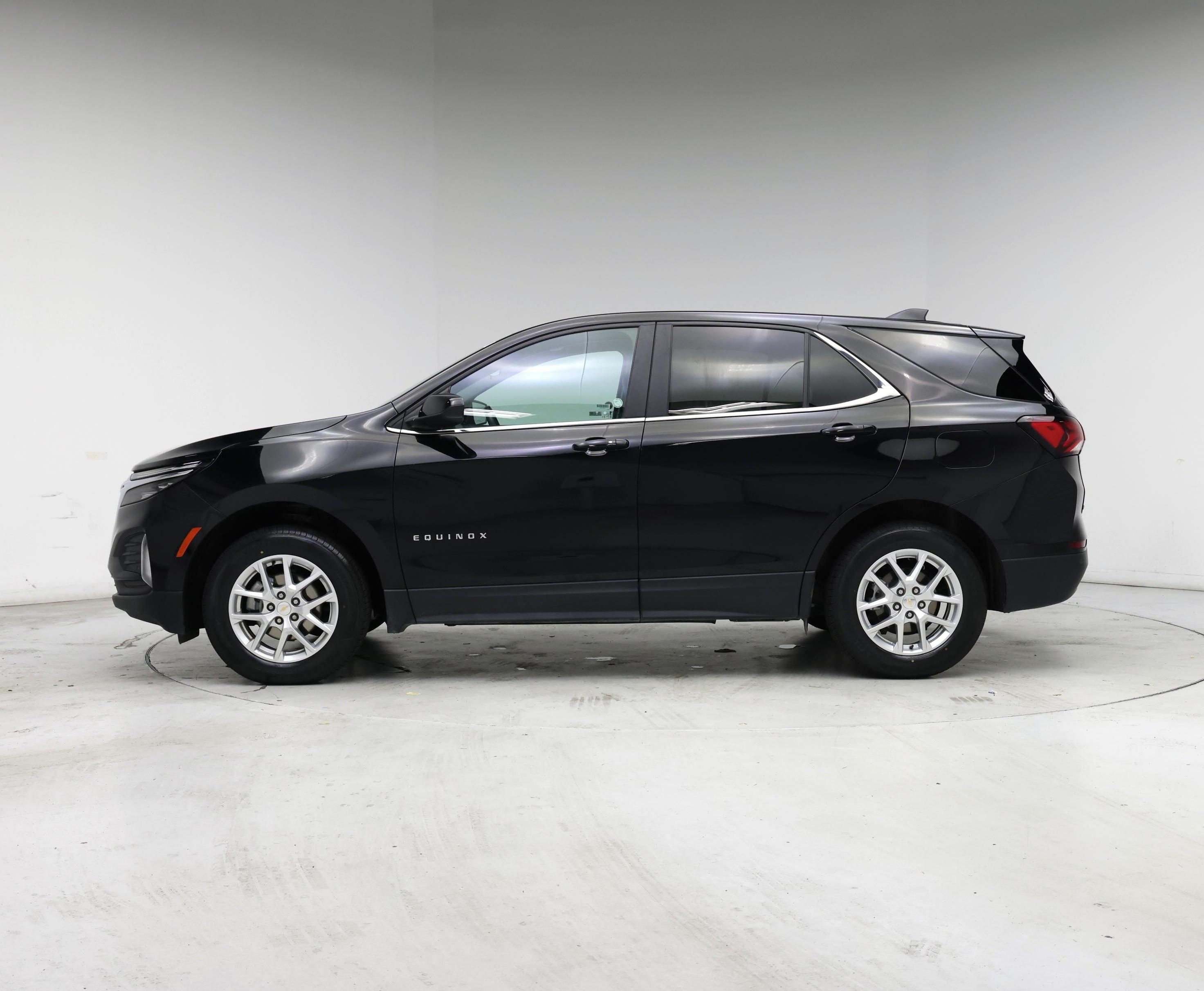 Thumbnail: 2024 Chevrolet Equinox - 3