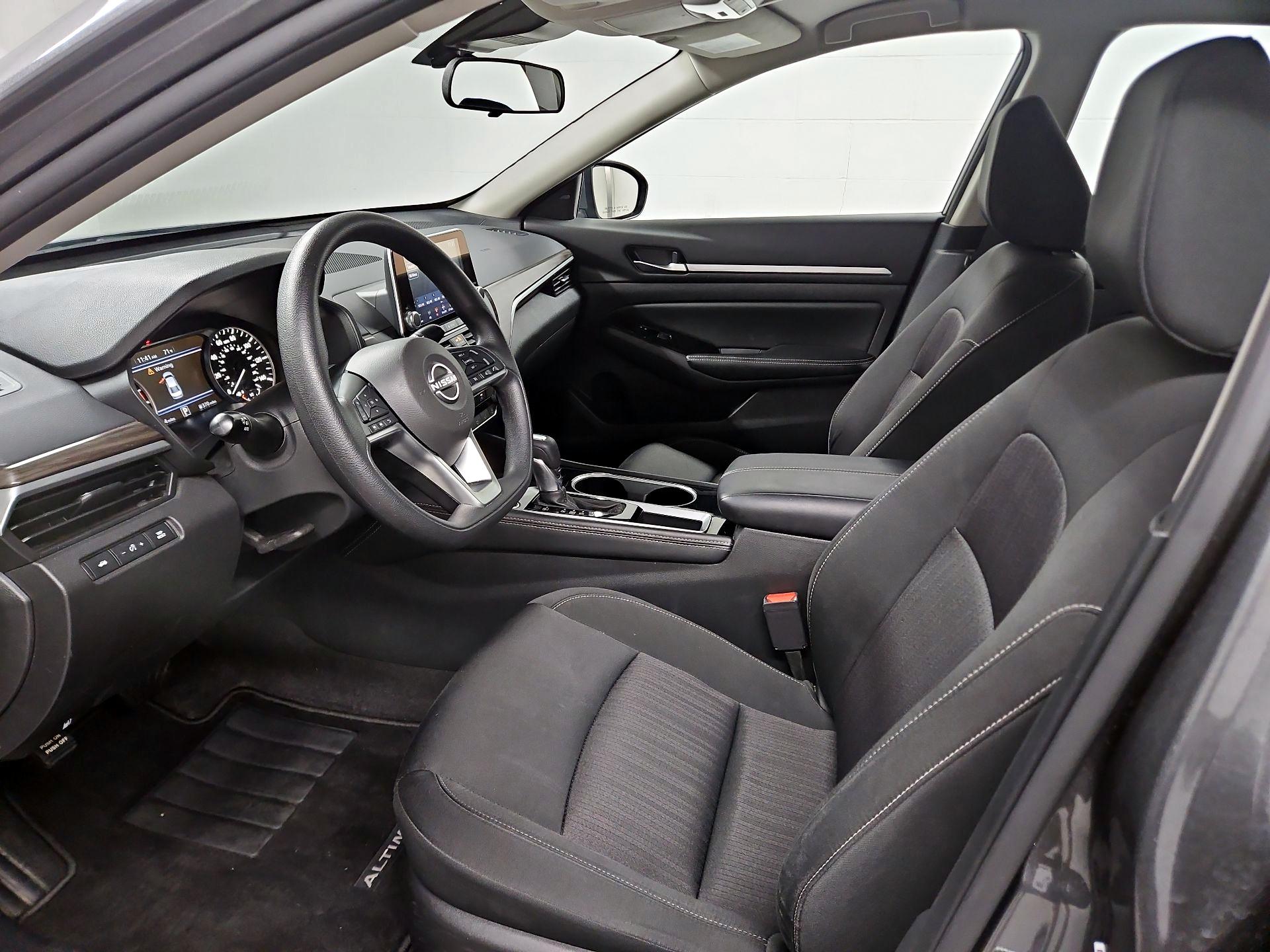 Thumbnail: 2023 Nissan Altima - 11