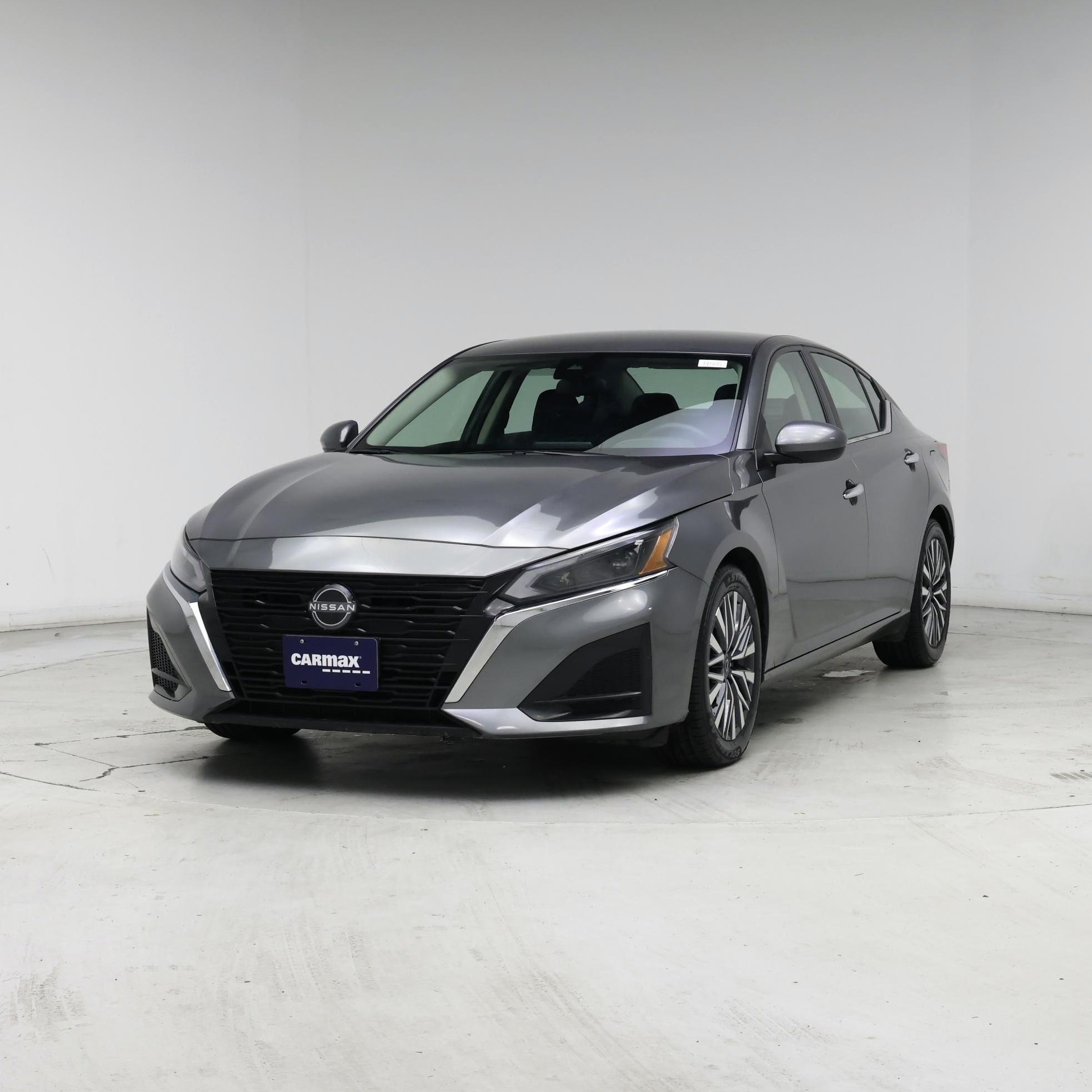 Thumbnail: 2023 Nissan Altima - 4