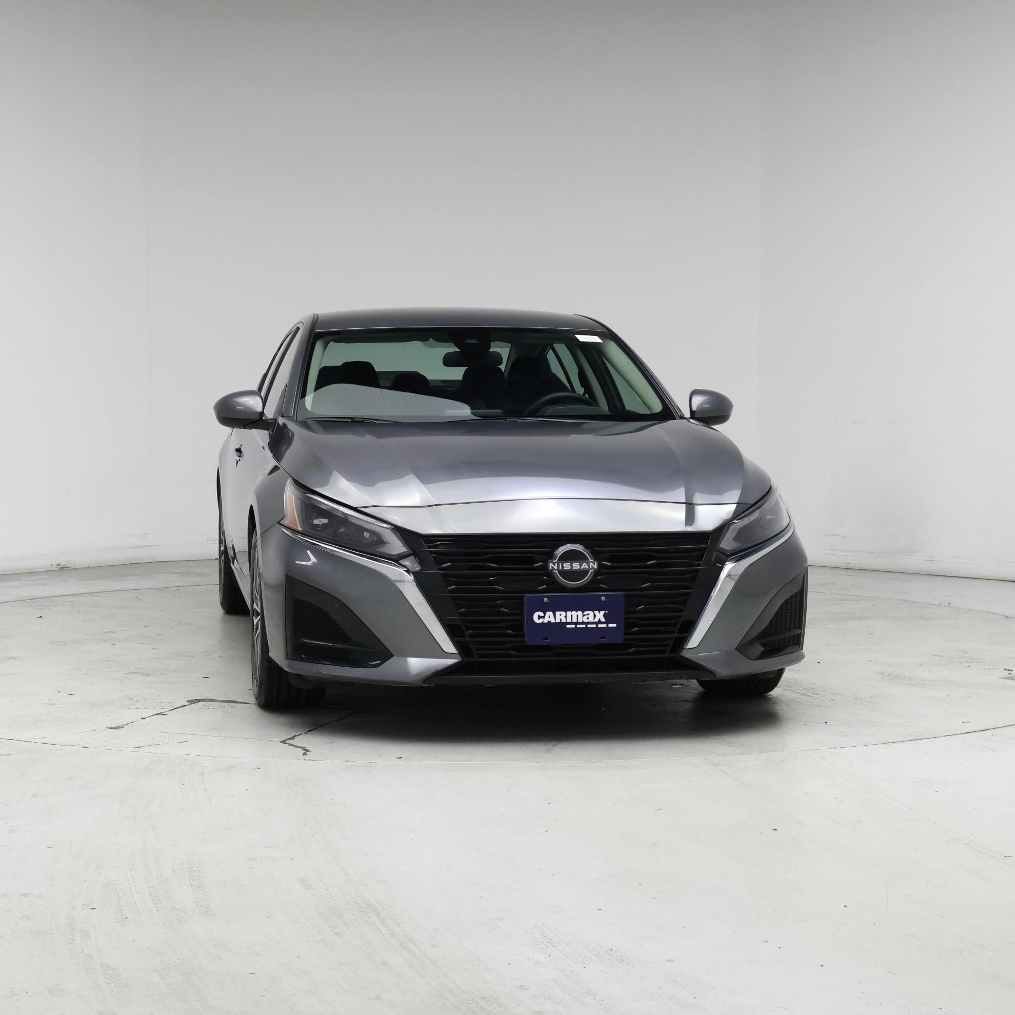 Thumbnail: 2023 Nissan Altima - 5