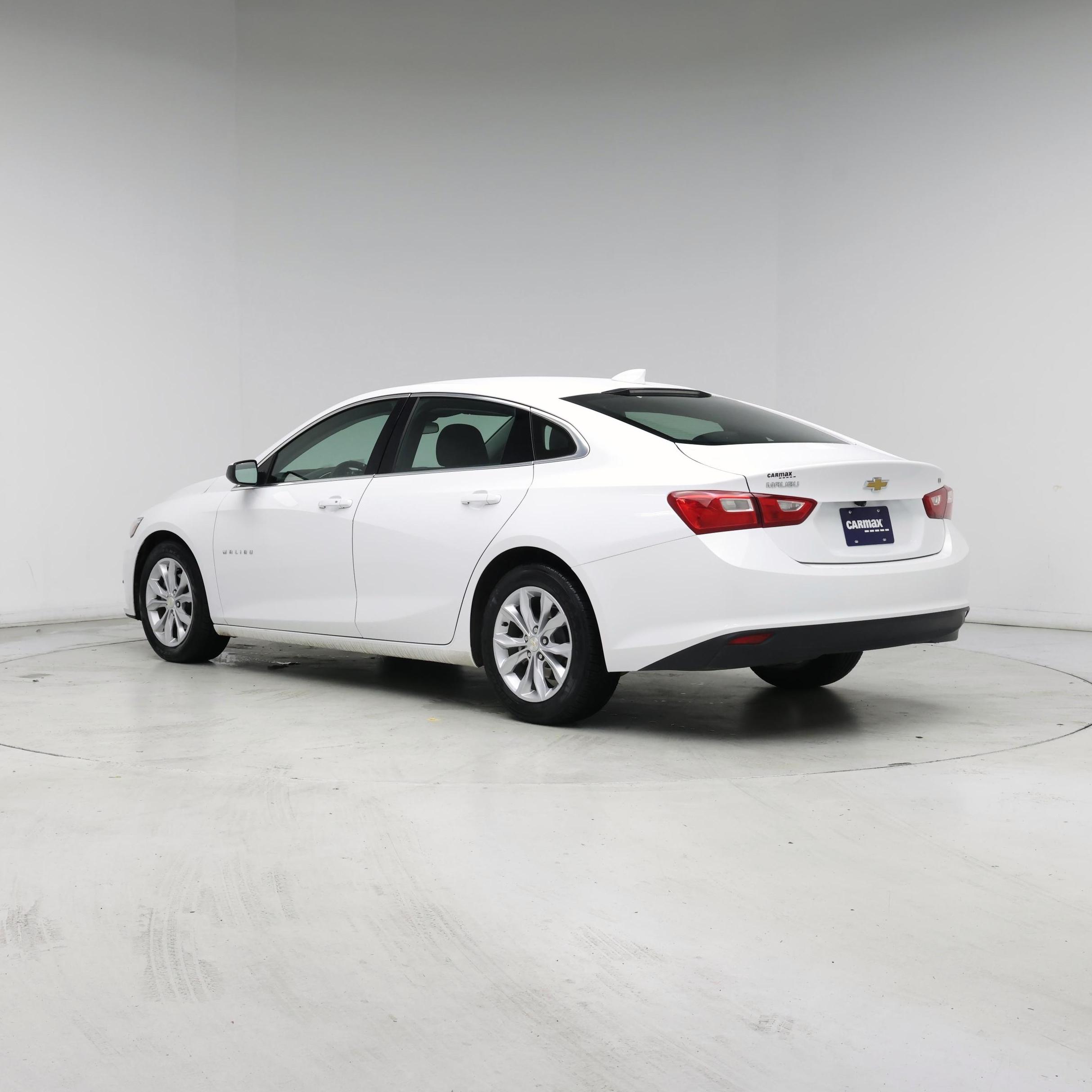 Thumbnail: 2023 Chevrolet Malibu - 2