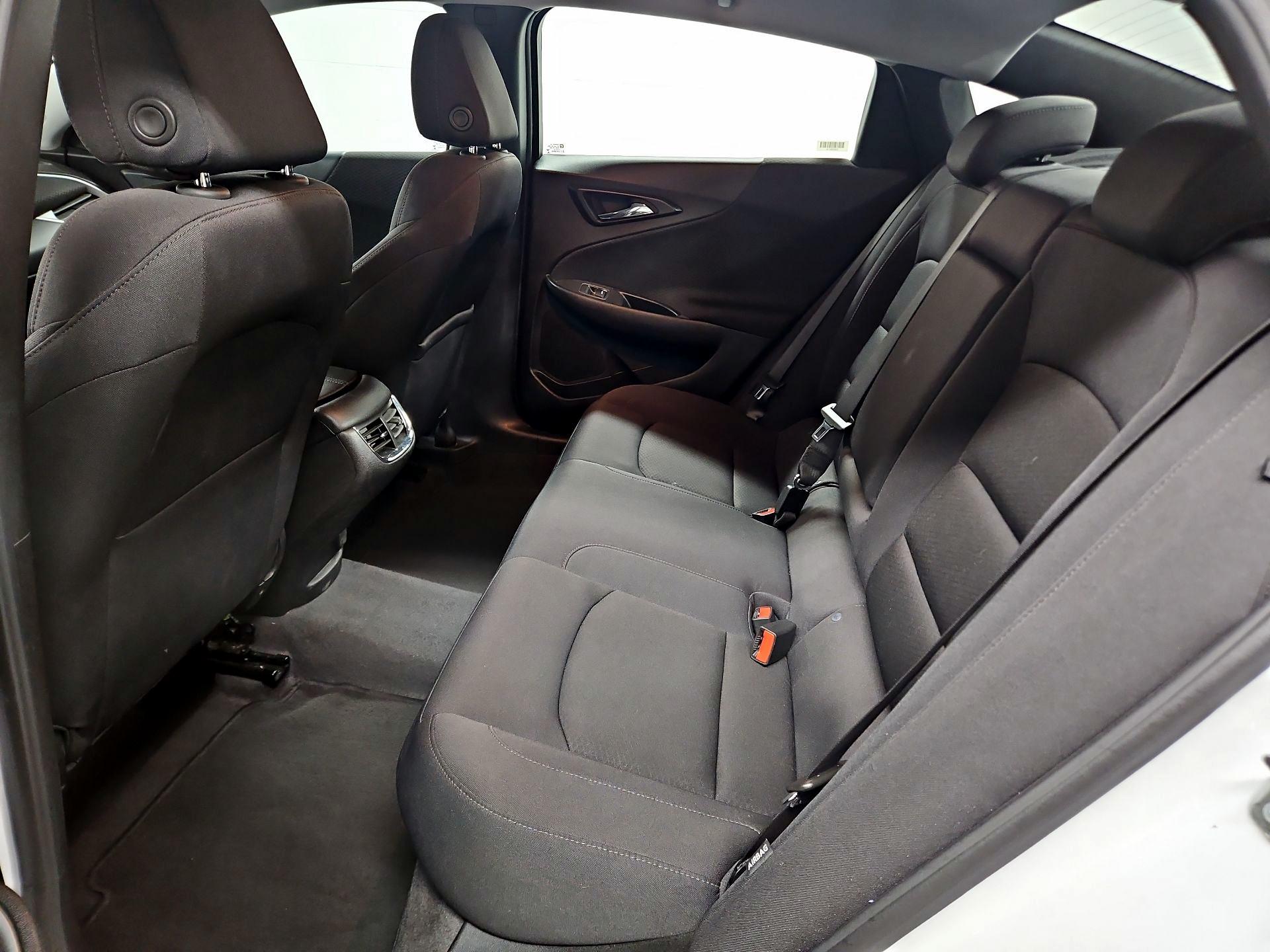 Thumbnail: 2023 Chevrolet Malibu - 19