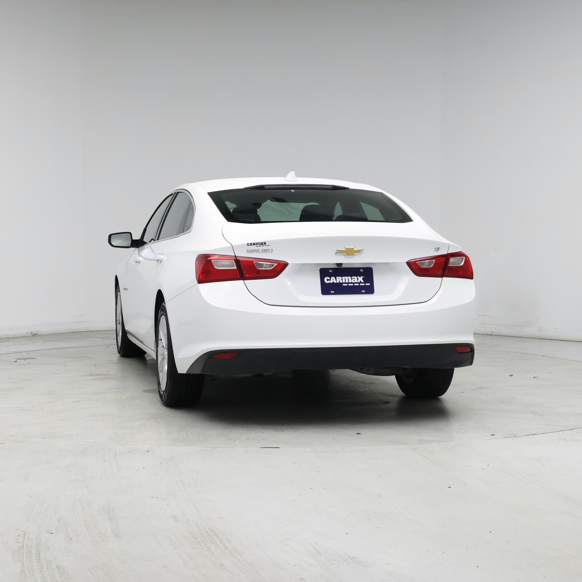 Thumbnail: 2023 Chevrolet Malibu - 6