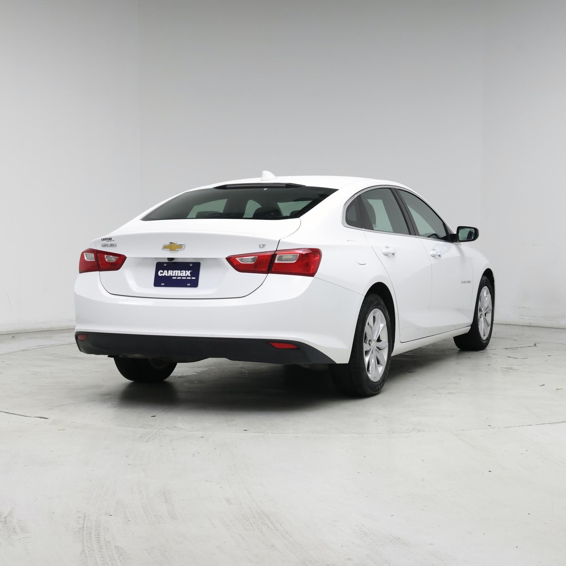 Thumbnail: 2023 Chevrolet Malibu - 8