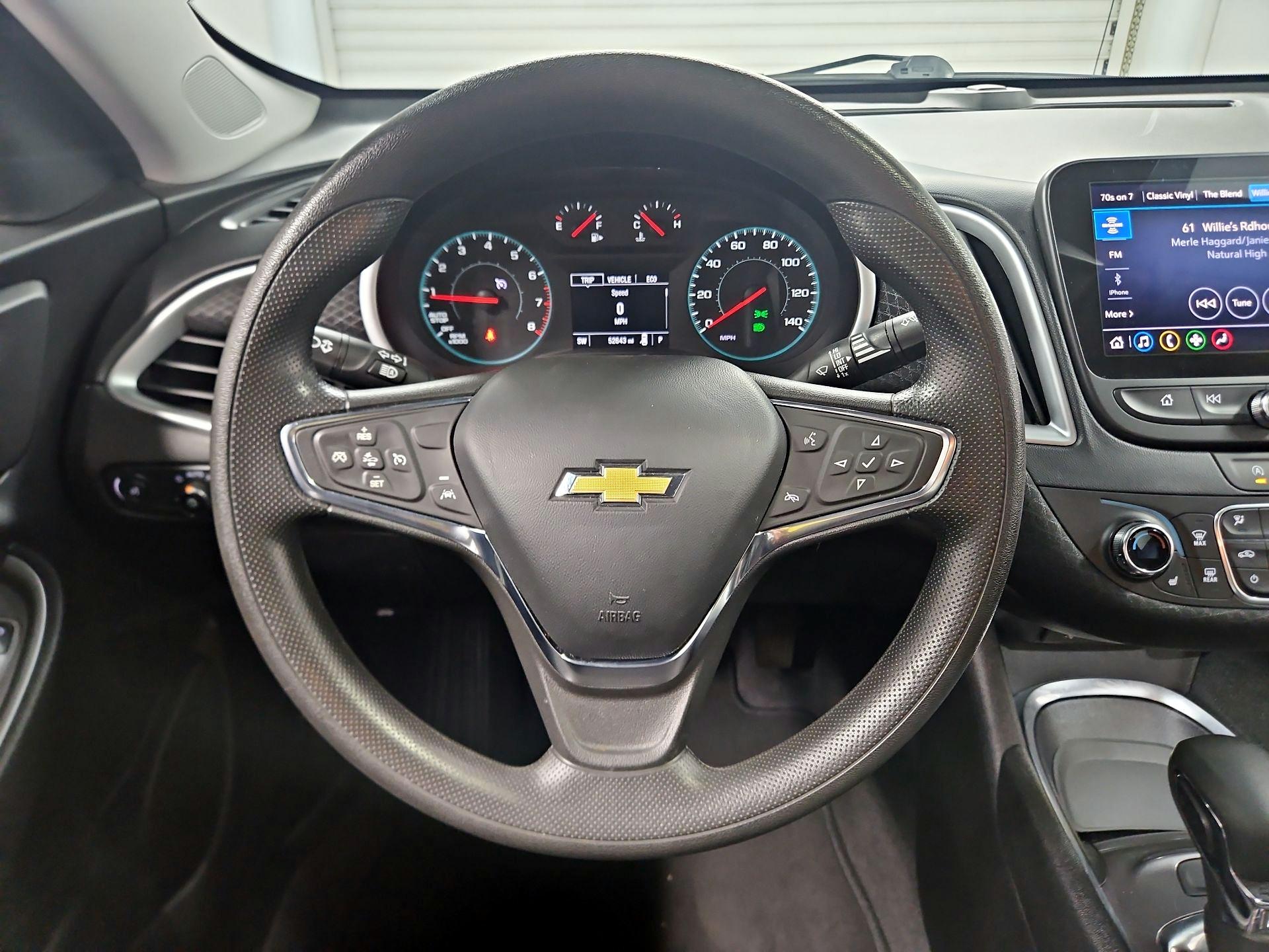 Thumbnail: 2023 Chevrolet Malibu - 10