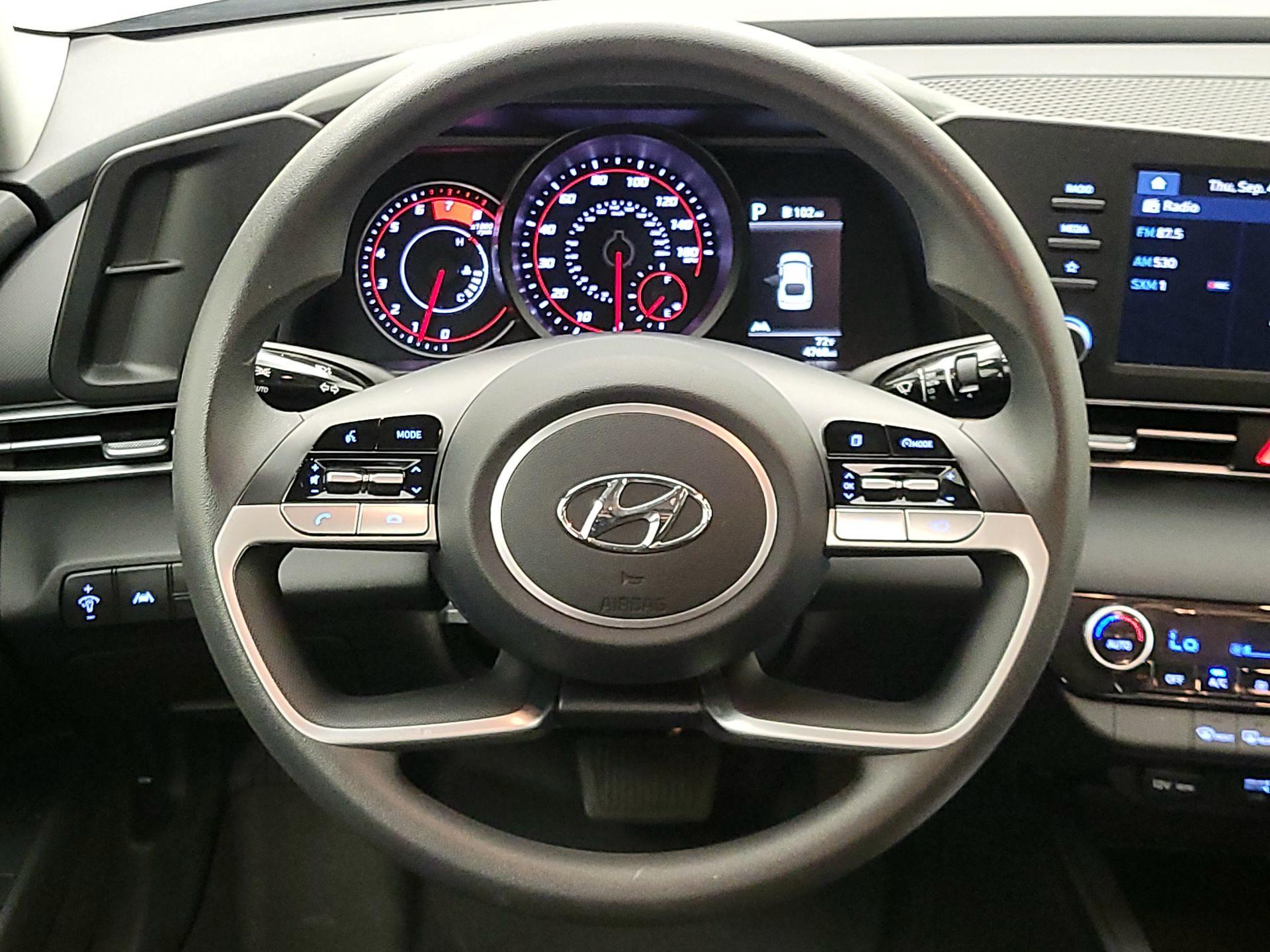 Thumbnail: 2023 Hyundai Elantra - 10