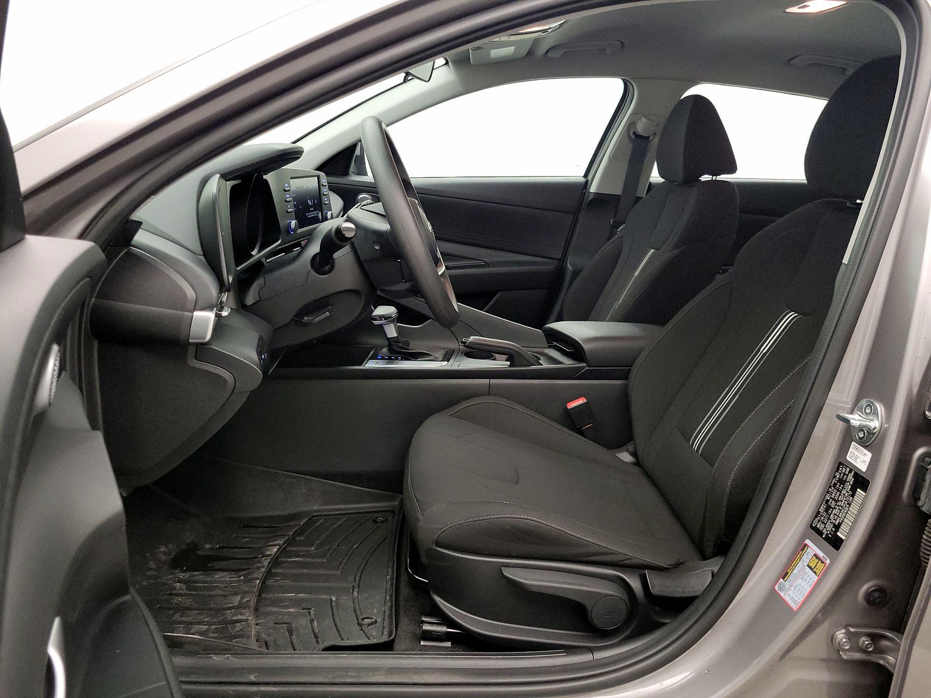 Thumbnail: 2023 Hyundai Elantra - 11