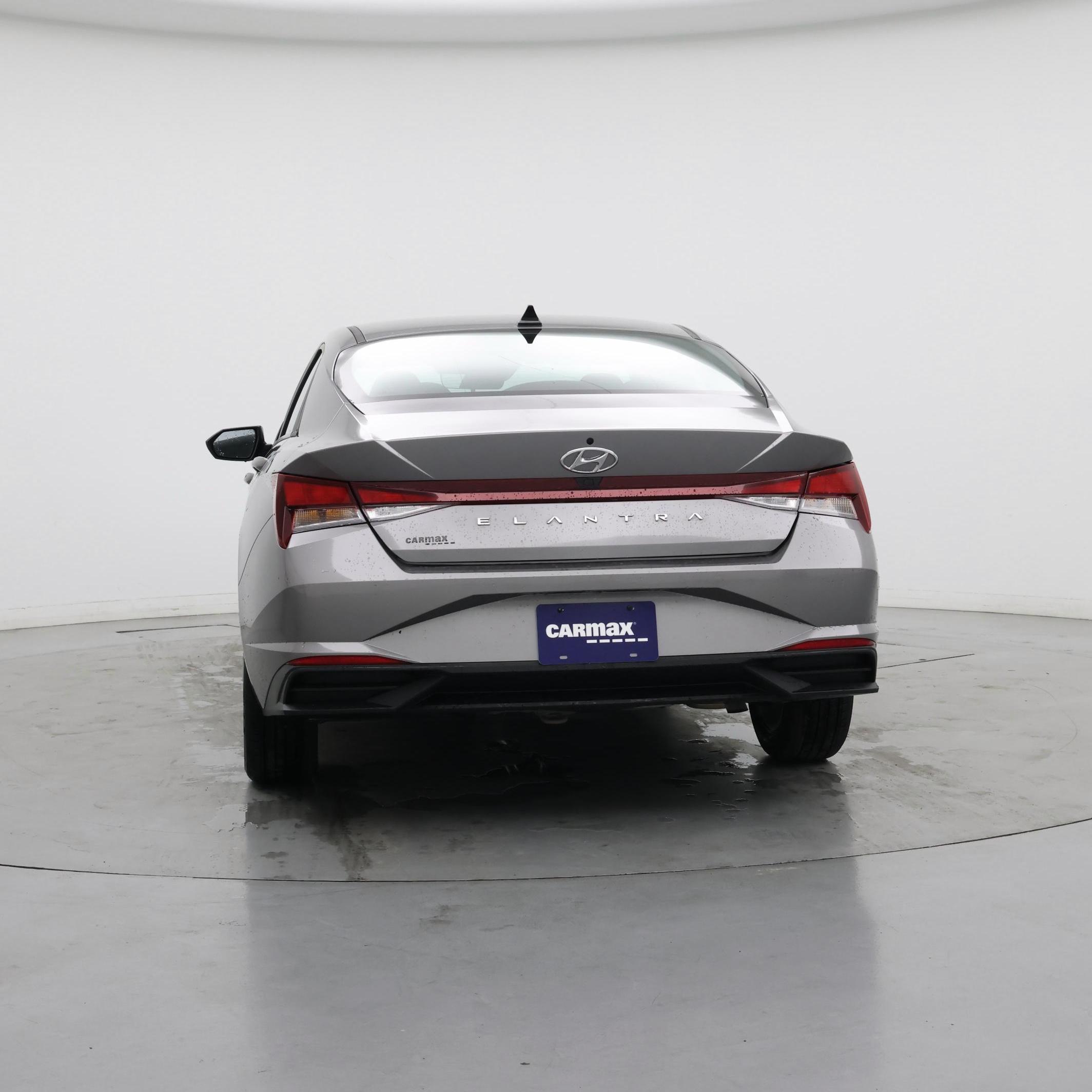 Thumbnail: 2023 Hyundai Elantra - 6