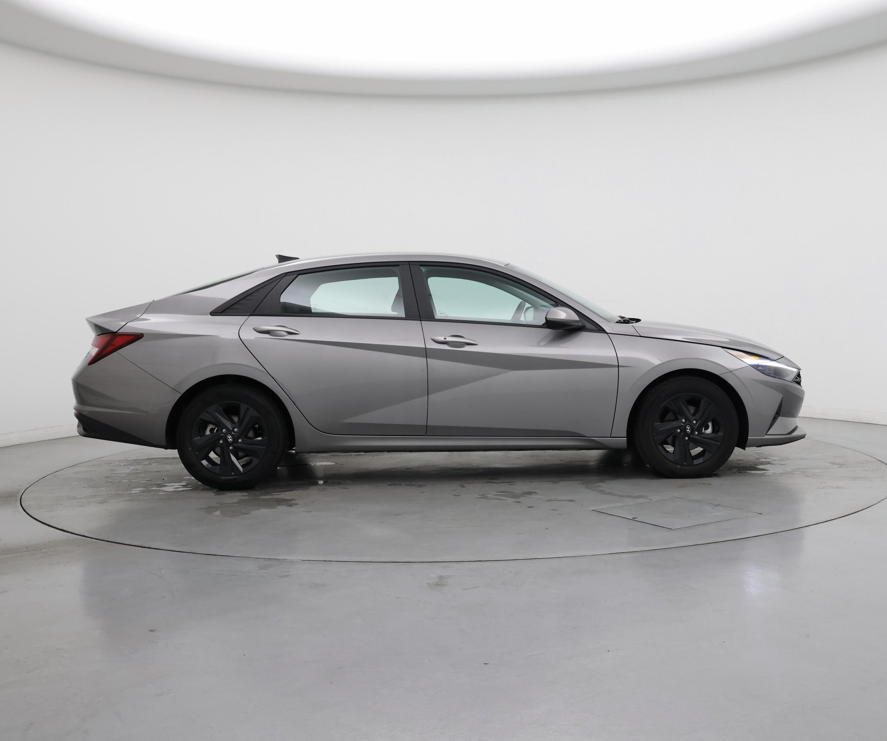 Thumbnail: 2023 Hyundai Elantra - 7