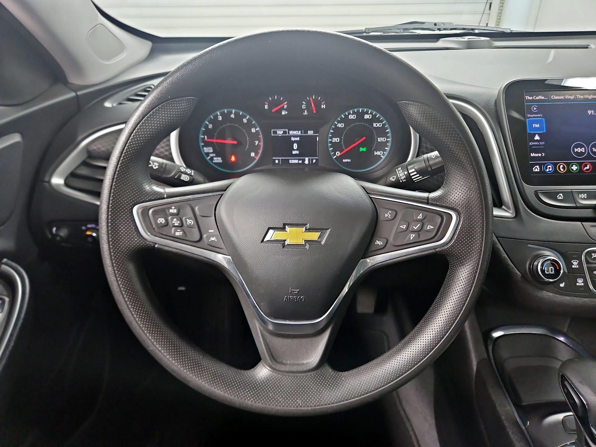 Thumbnail: 2023 Chevrolet Malibu - 10