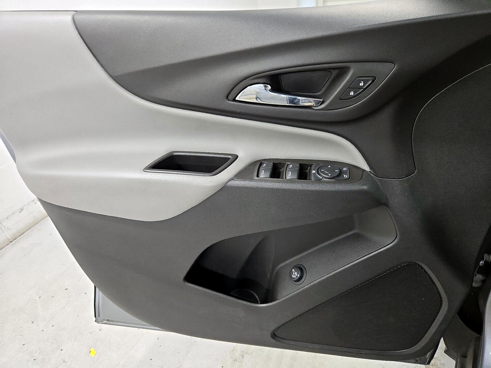 Thumbnail: 2024 Chevrolet Equinox - 12