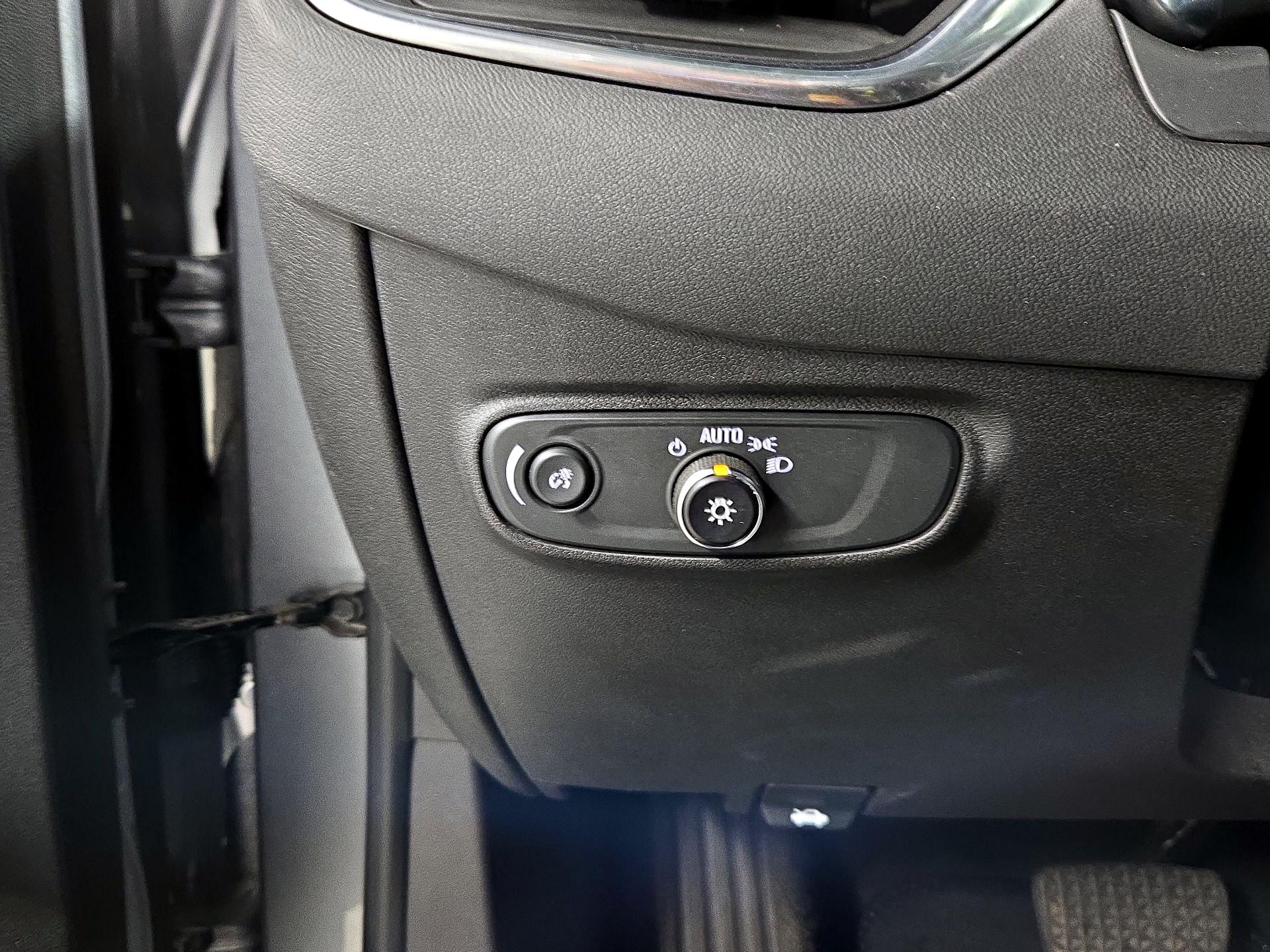 Thumbnail: 2024 Chevrolet Equinox - 13