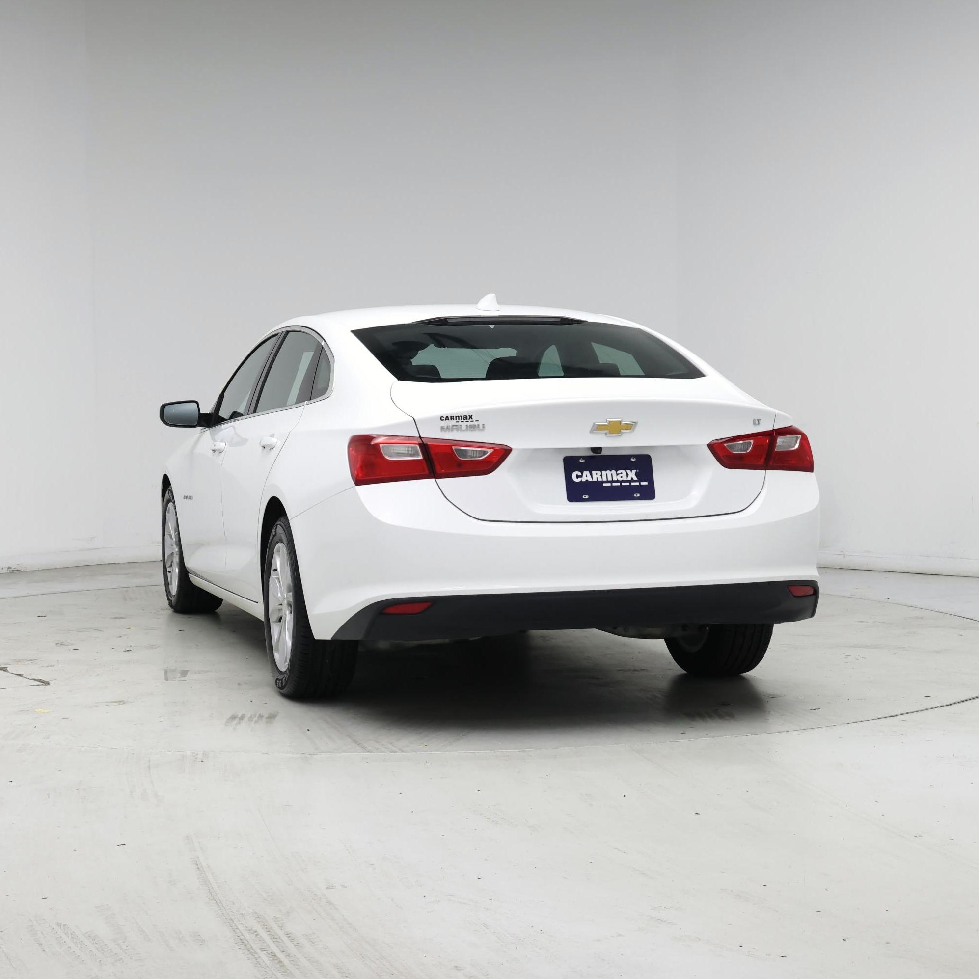 Thumbnail: 2023 Chevrolet Malibu - 6