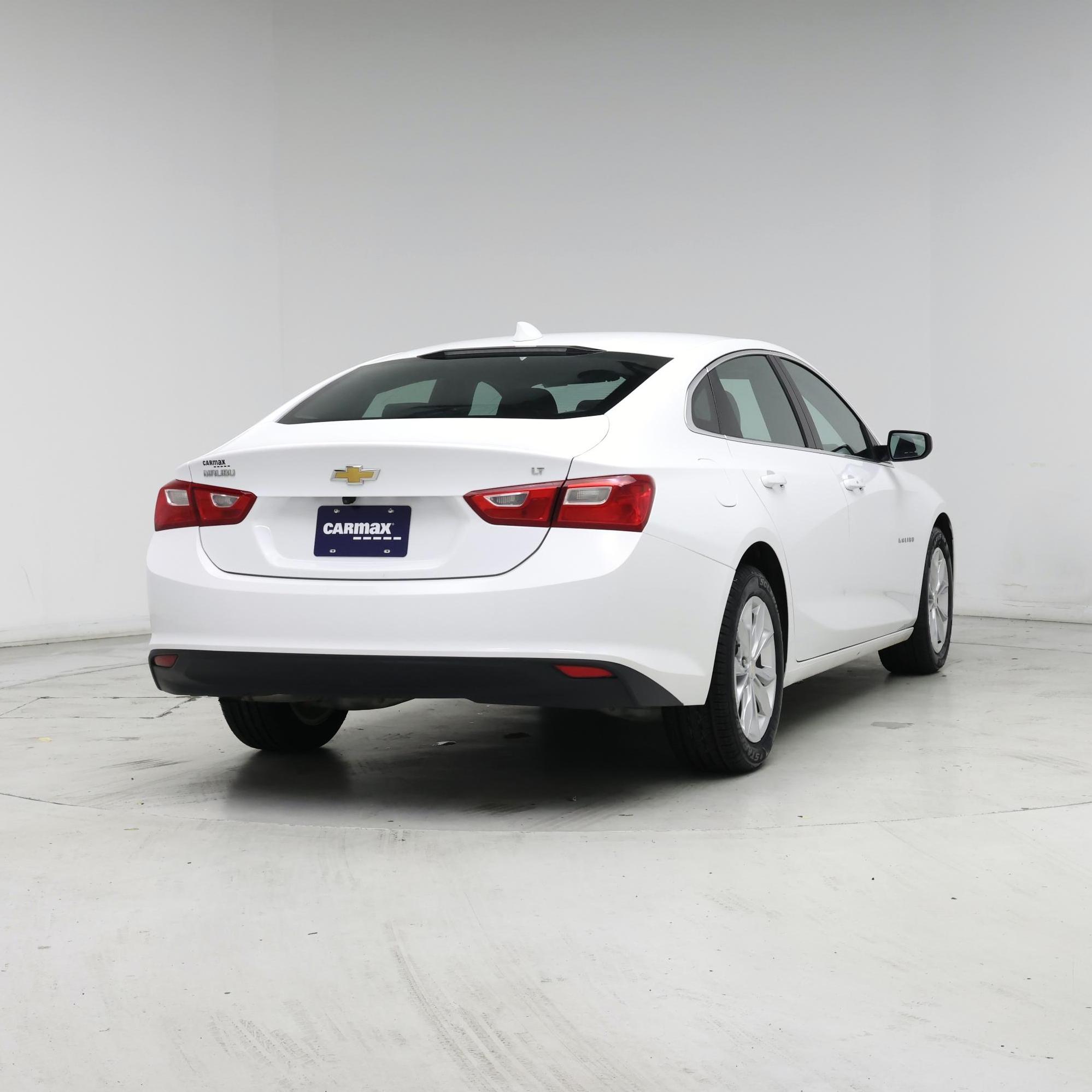 Thumbnail: 2023 Chevrolet Malibu - 8