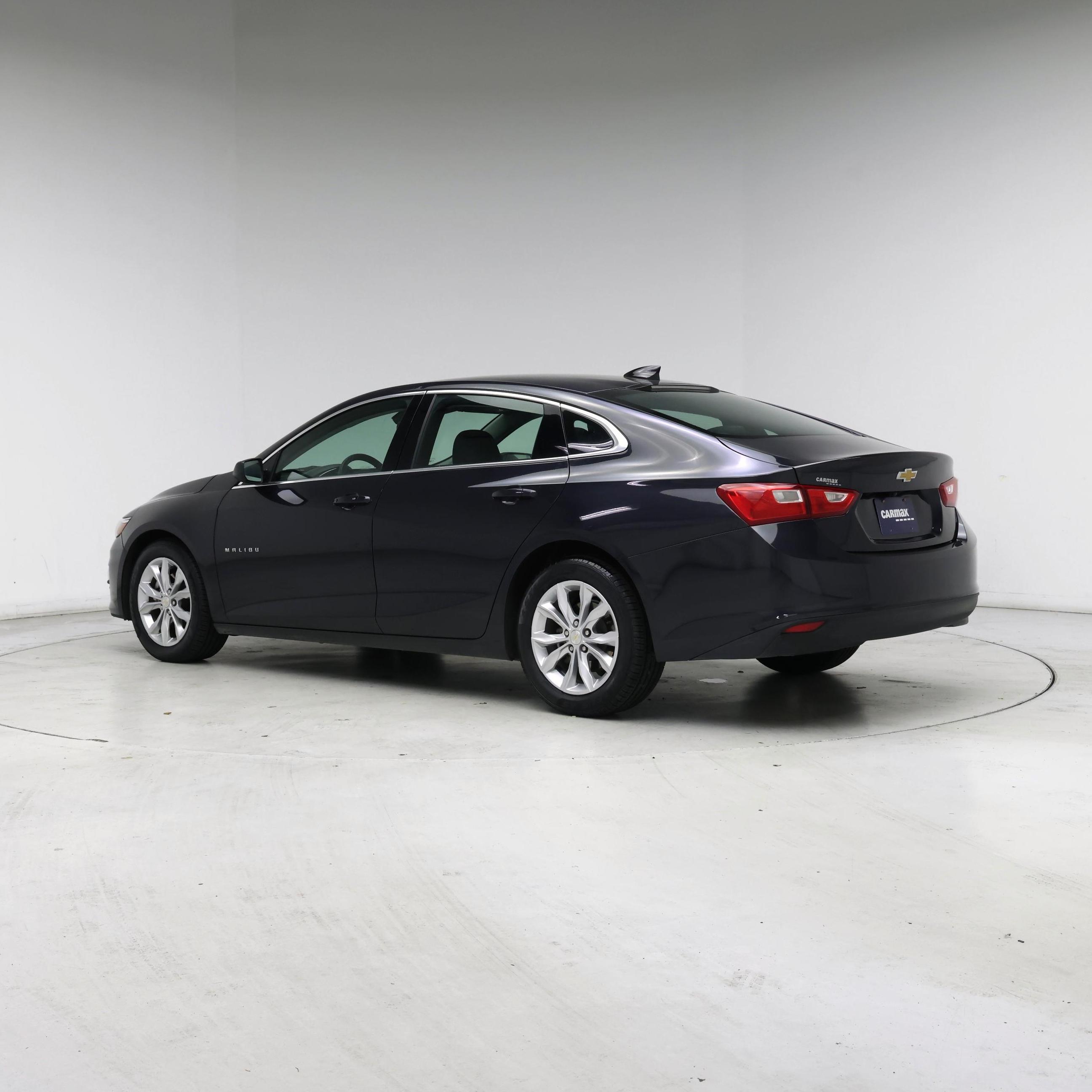 Thumbnail: 2023 Chevrolet Malibu - 2