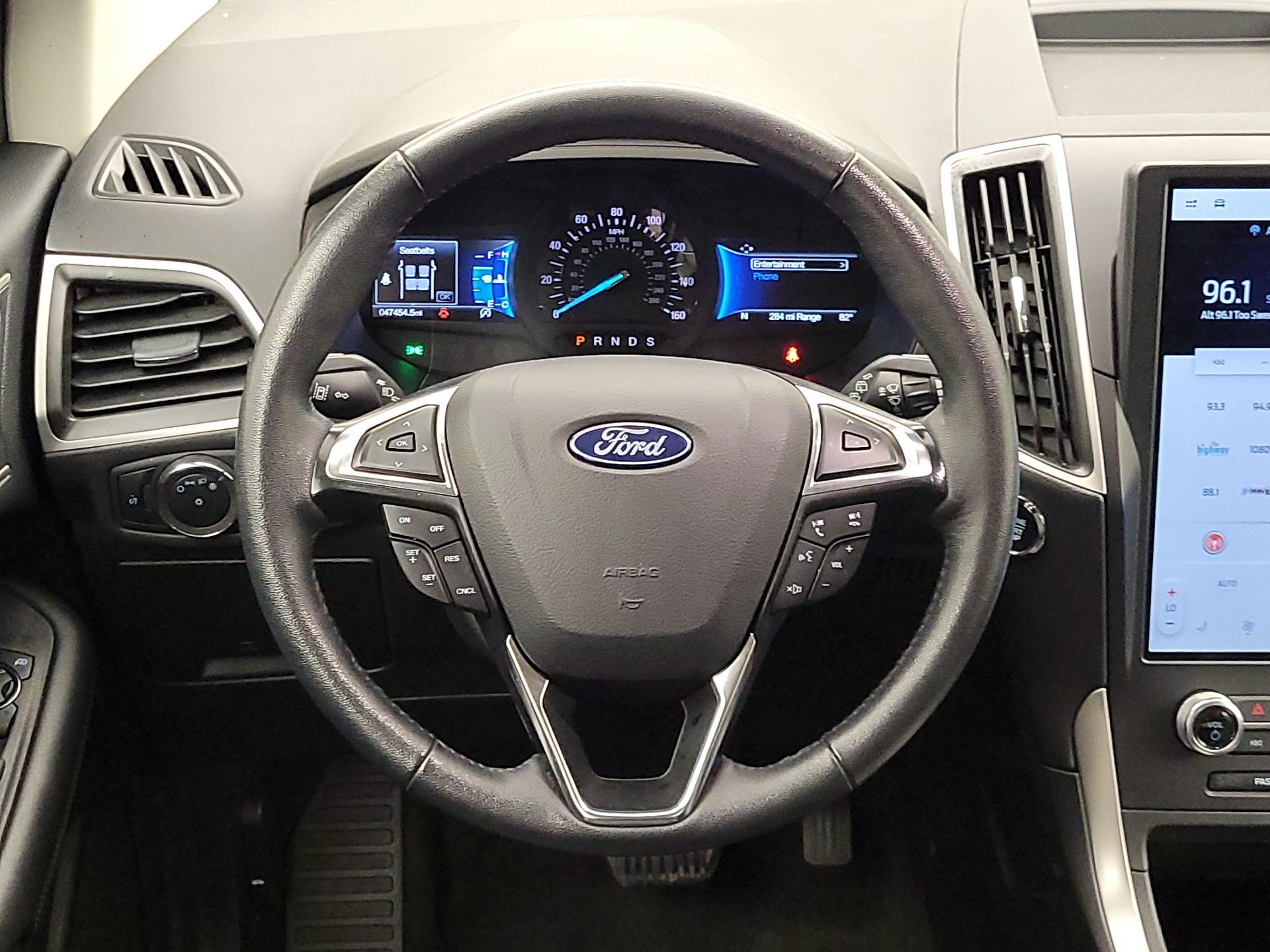 Thumbnail: 2024 Ford Edge - 10