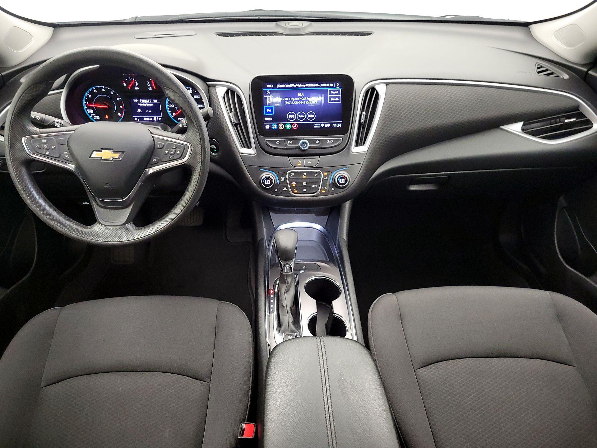 Thumbnail: 2023 Chevrolet Malibu - 9
